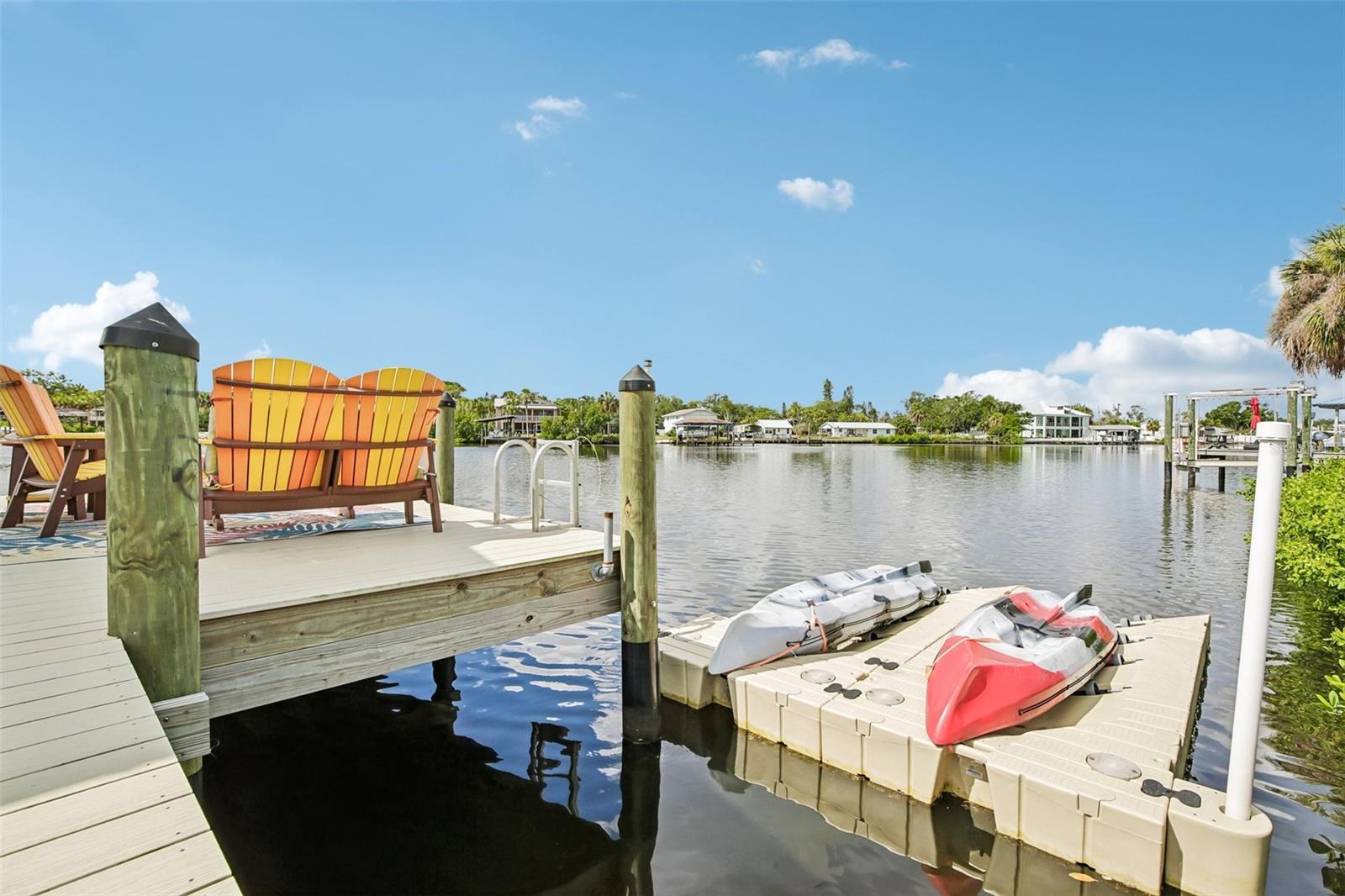 806 BLUE HERON BLVD — photo 27