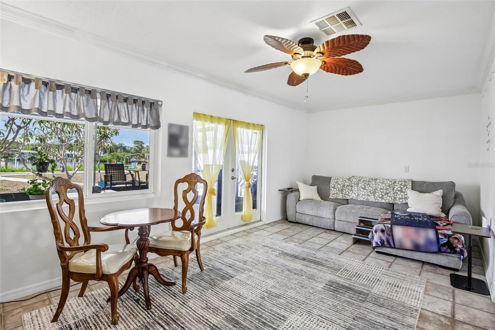 806 BLUE HERON BLVD — photo 10
