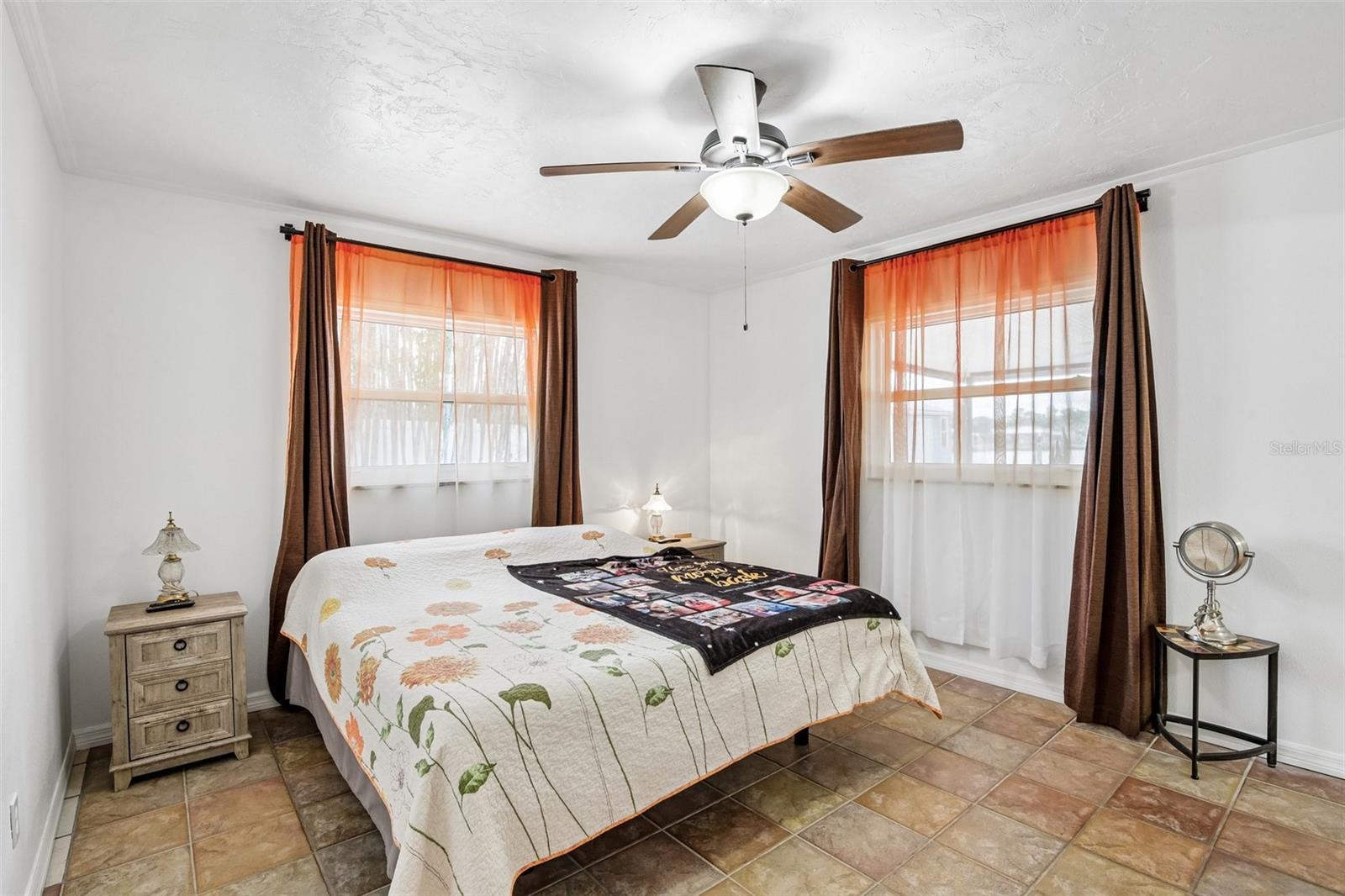 806 BLUE HERON BLVD — photo 13