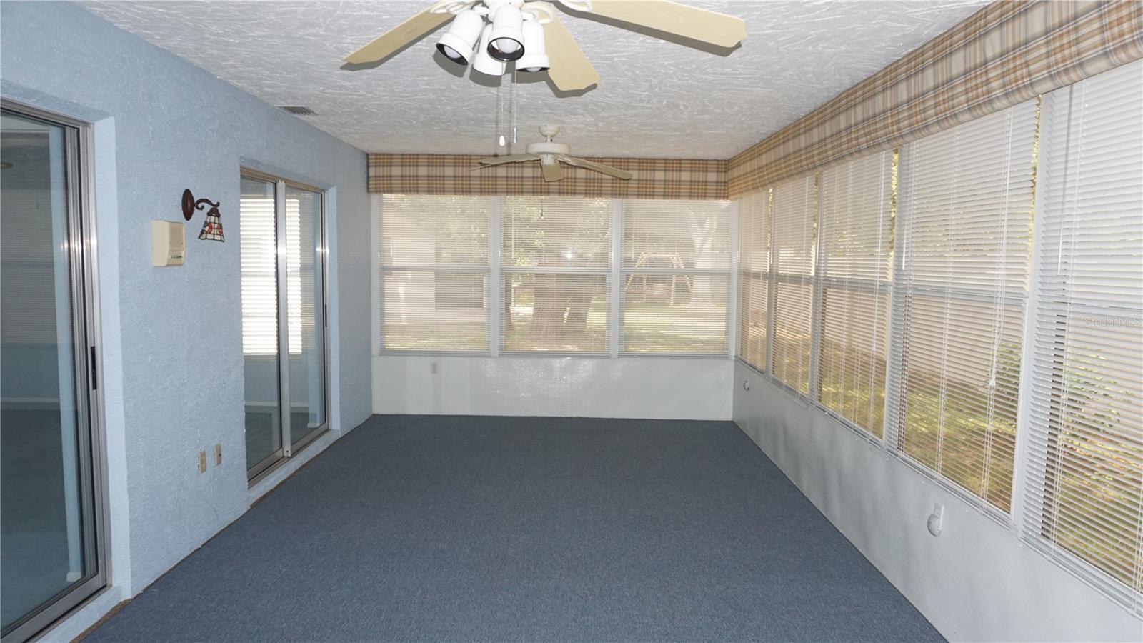 10512 TAPESTRY DR — photo 24