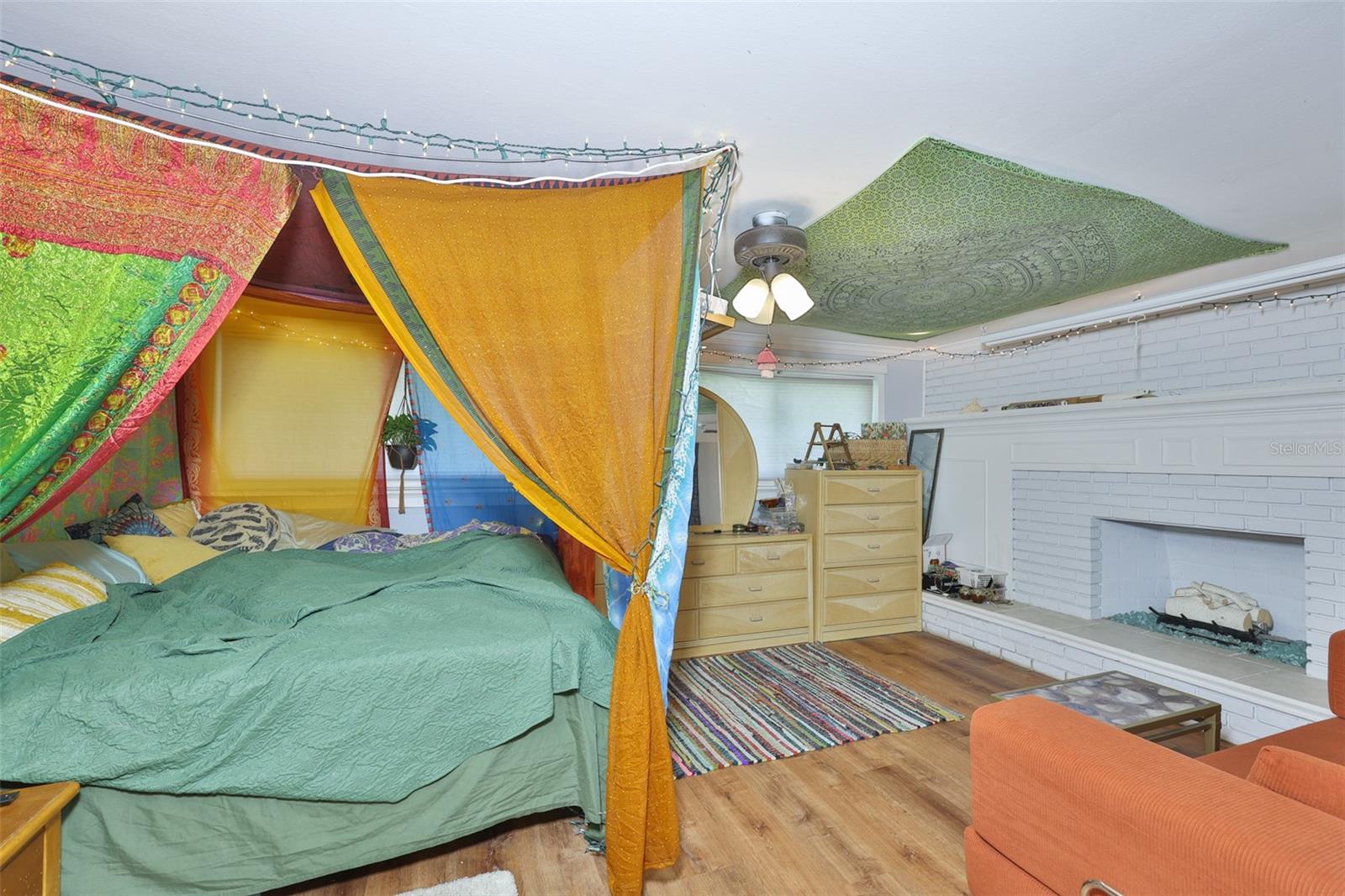 401 OVERLAND DR — photo 28