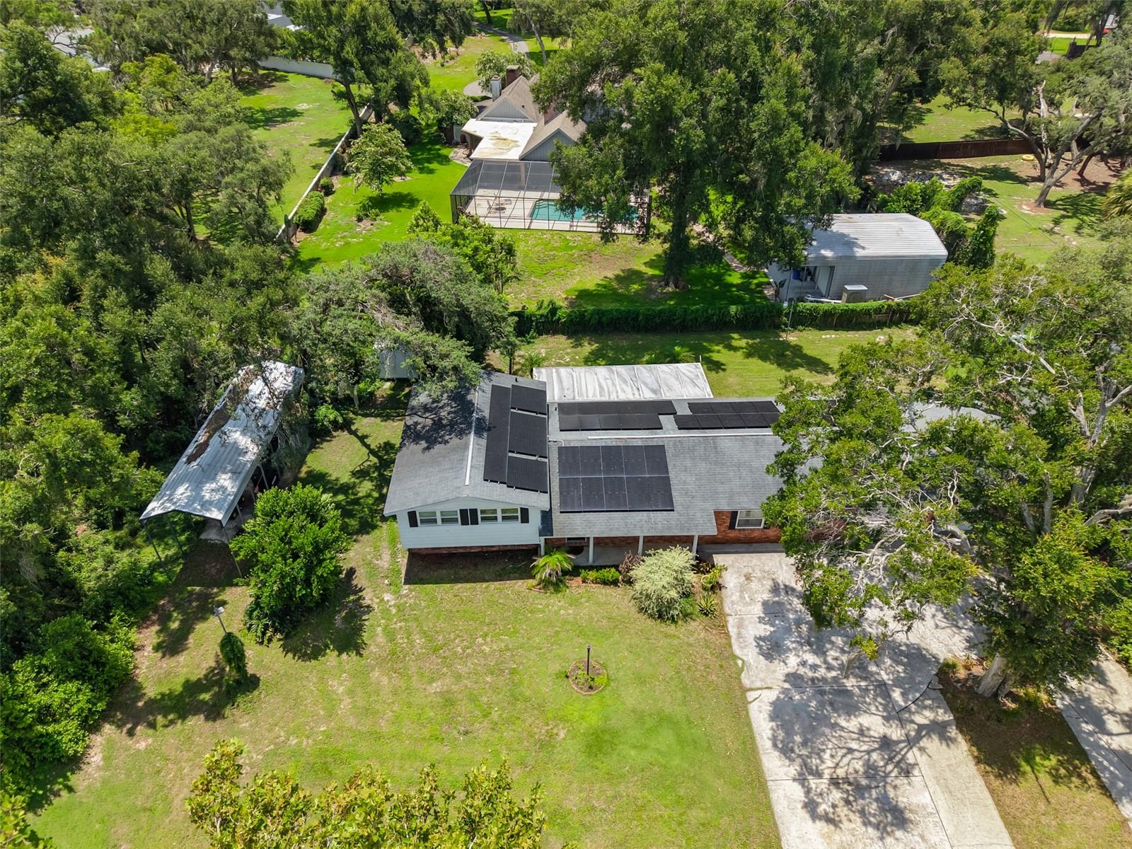 401 OVERLAND DR — photo 38