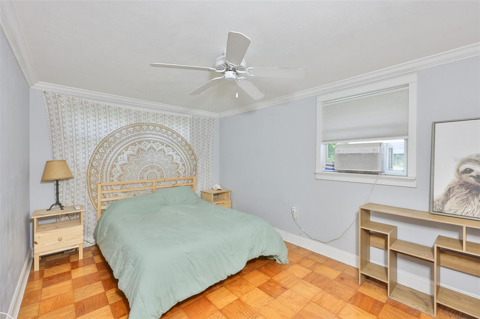 401 OVERLAND DR — photo 20