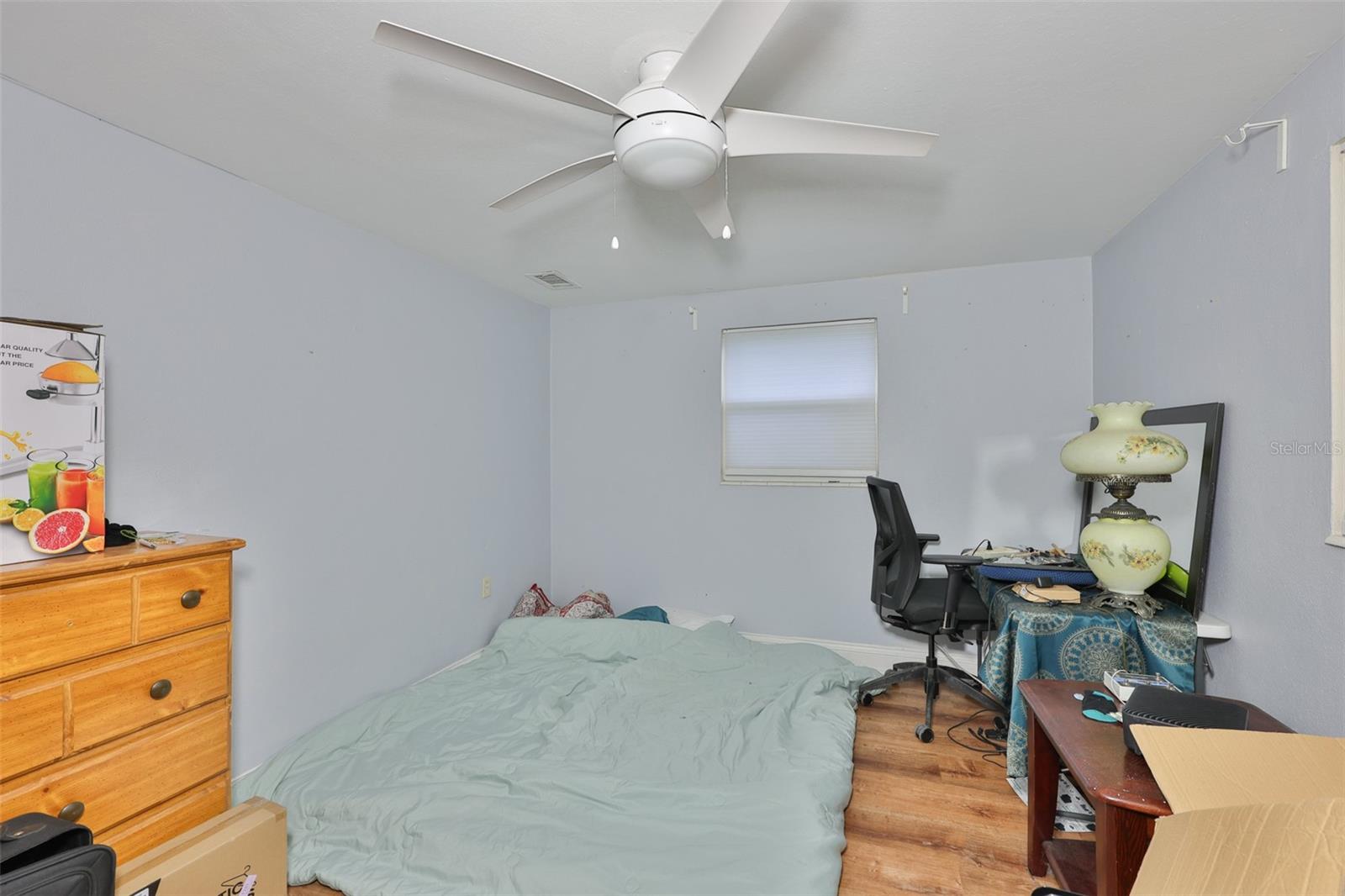 401 OVERLAND DR — photo 30
