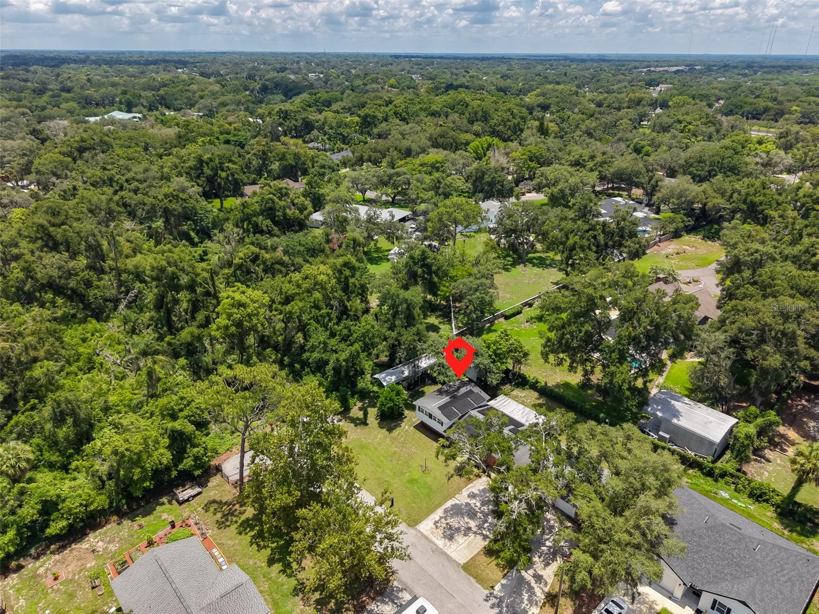 401 OVERLAND DR — photo 2