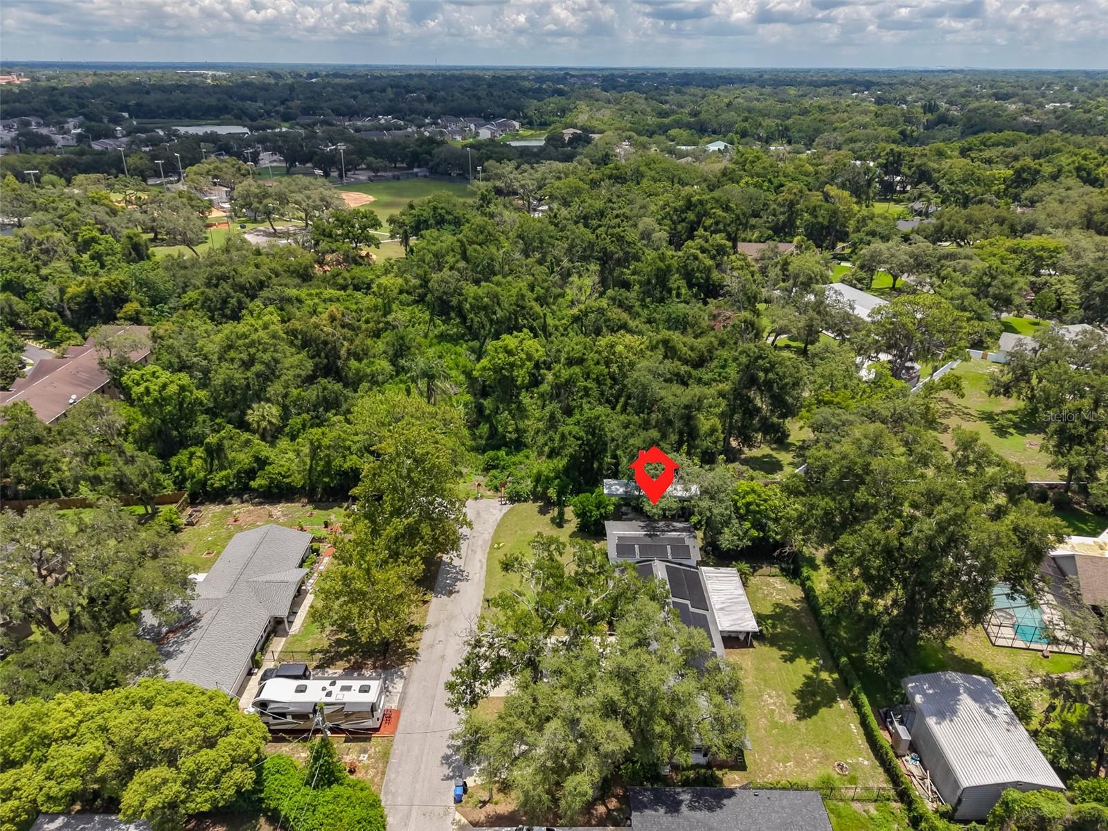 401 OVERLAND DR — photo 41