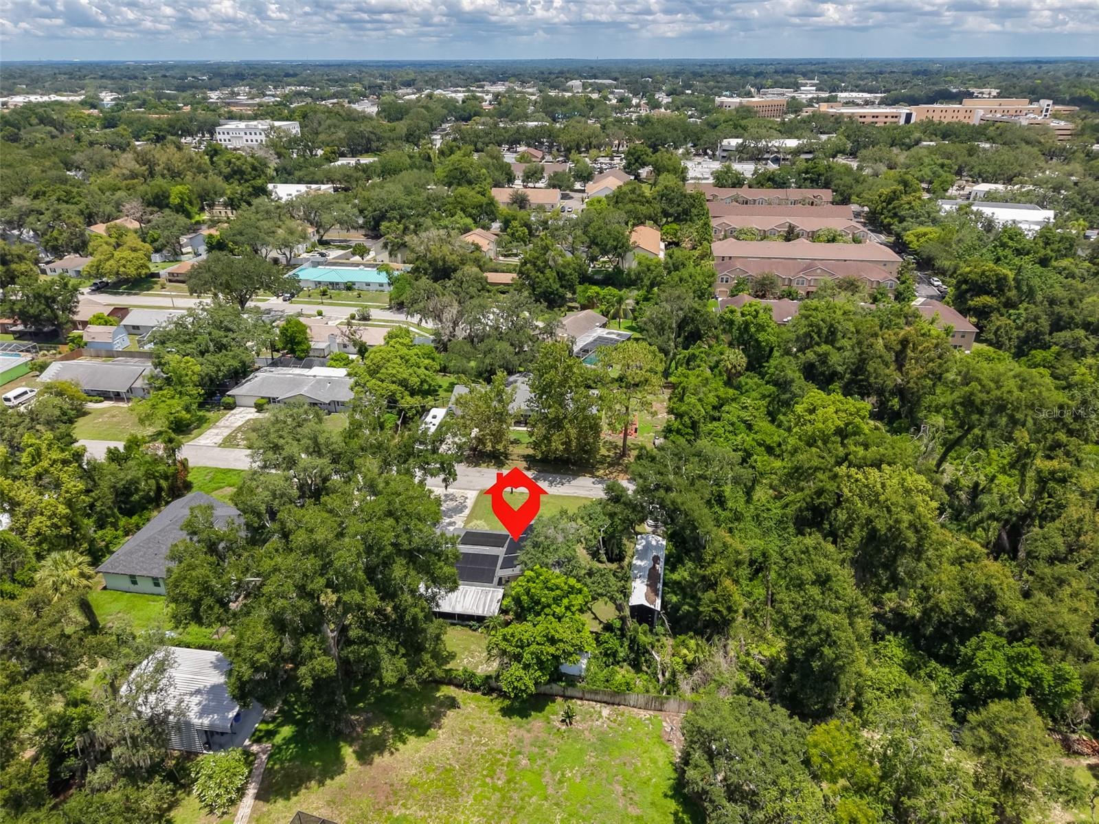 401 OVERLAND DR — photo 39