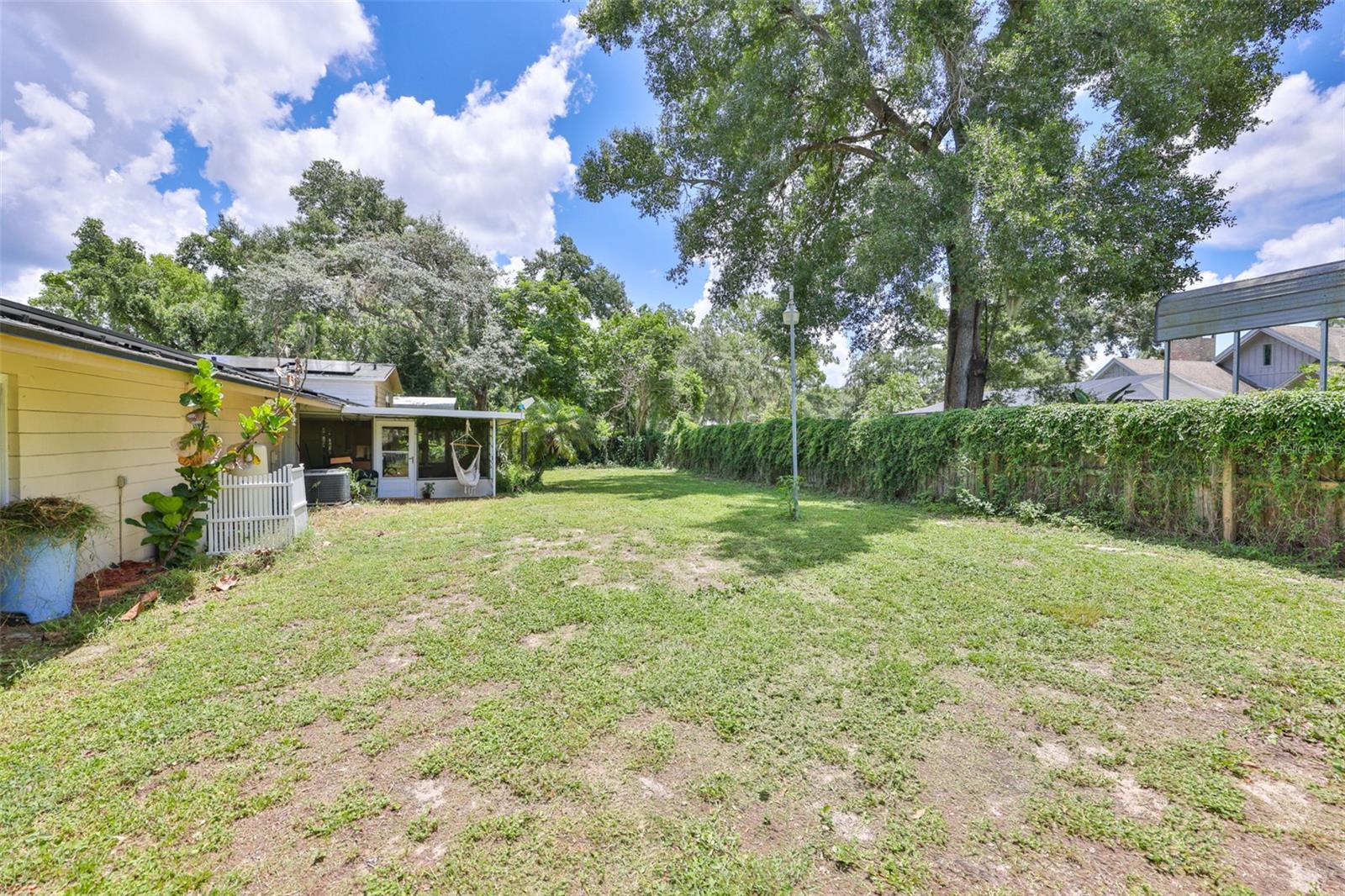 401 OVERLAND DR — photo 37