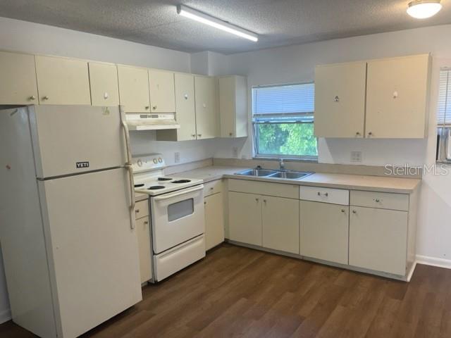 3800 18TH AVE S #4 — photo 4