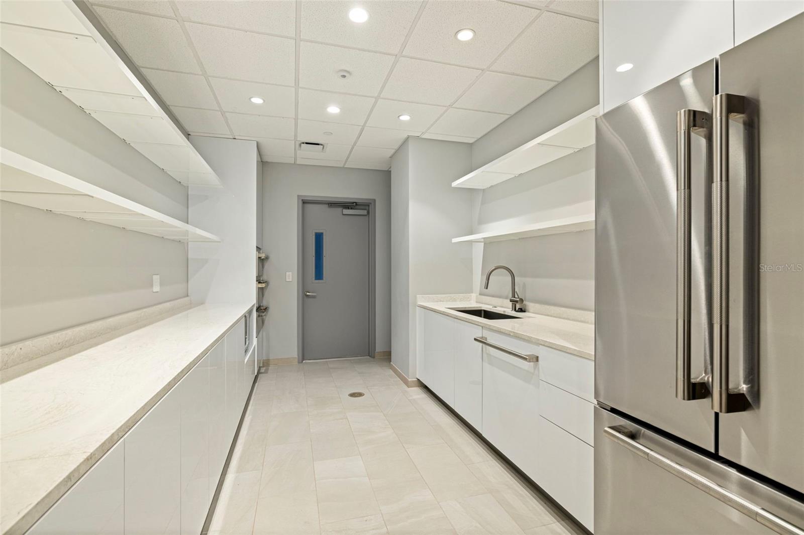 400 CENTRAL AVE #3103 — photo 35