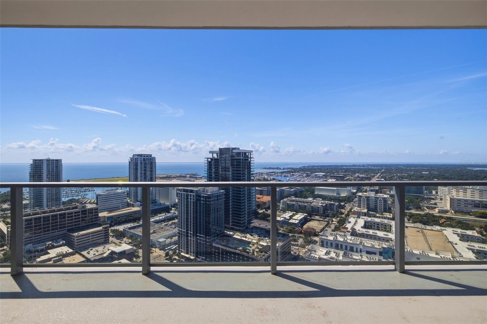 400 CENTRAL AVE #3103 — photo 3