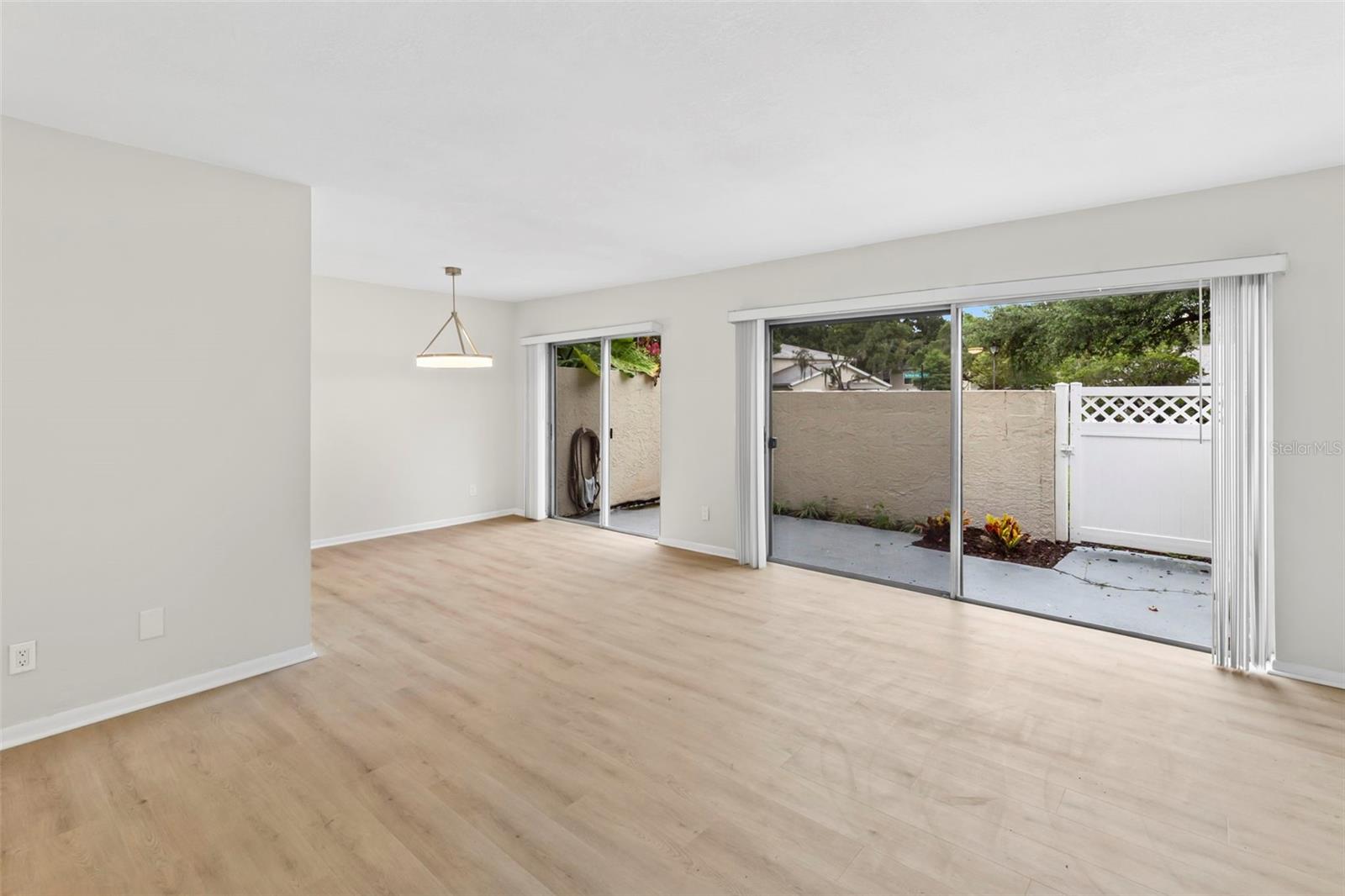 6226 GOLDENMOSS WAY #6226 — photo 3