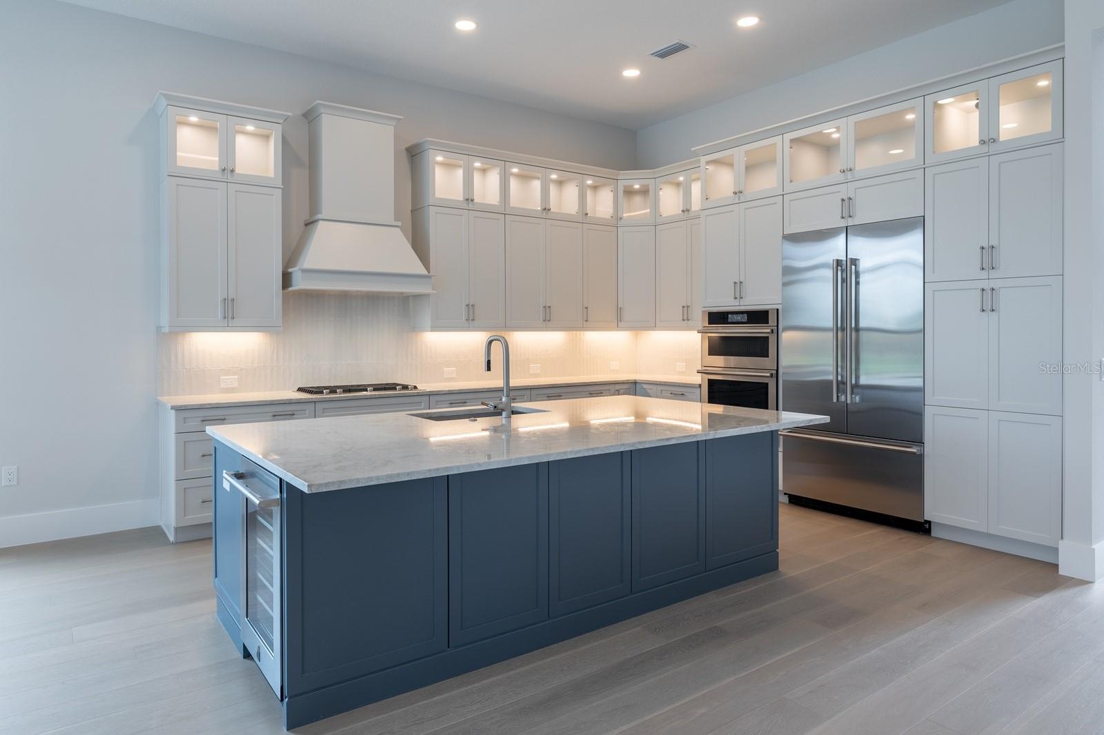 257 BLUE PEARL CT. — photo 2