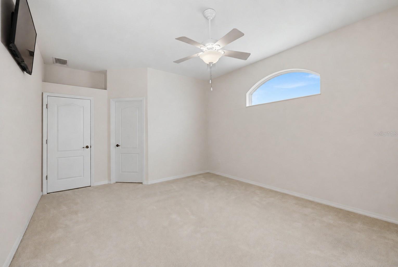 8492 IDLEWOOD CT — photo 31