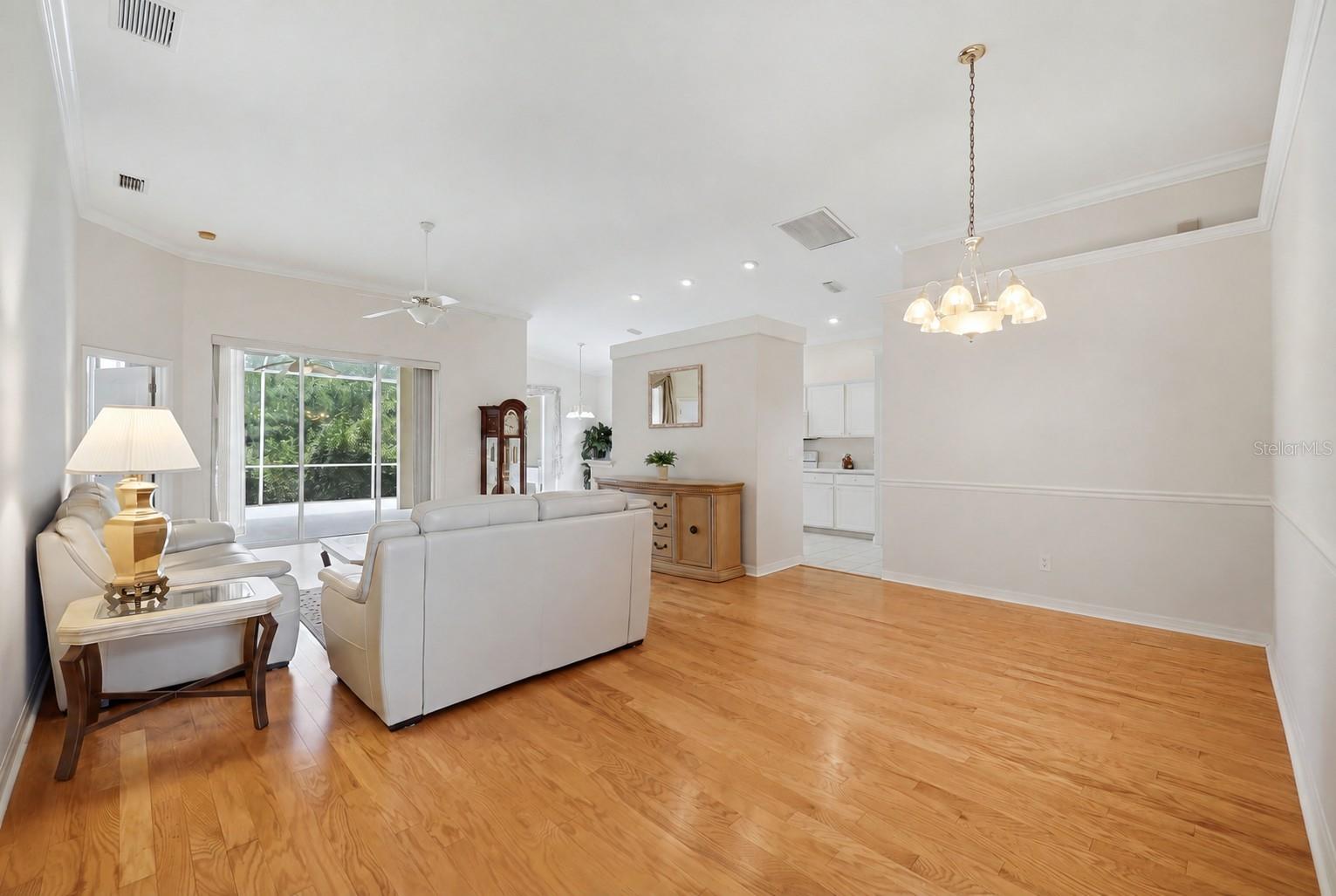 8492 IDLEWOOD CT — photo 20