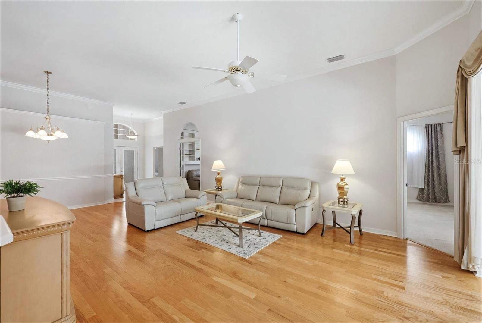 8492 IDLEWOOD CT — photo 15