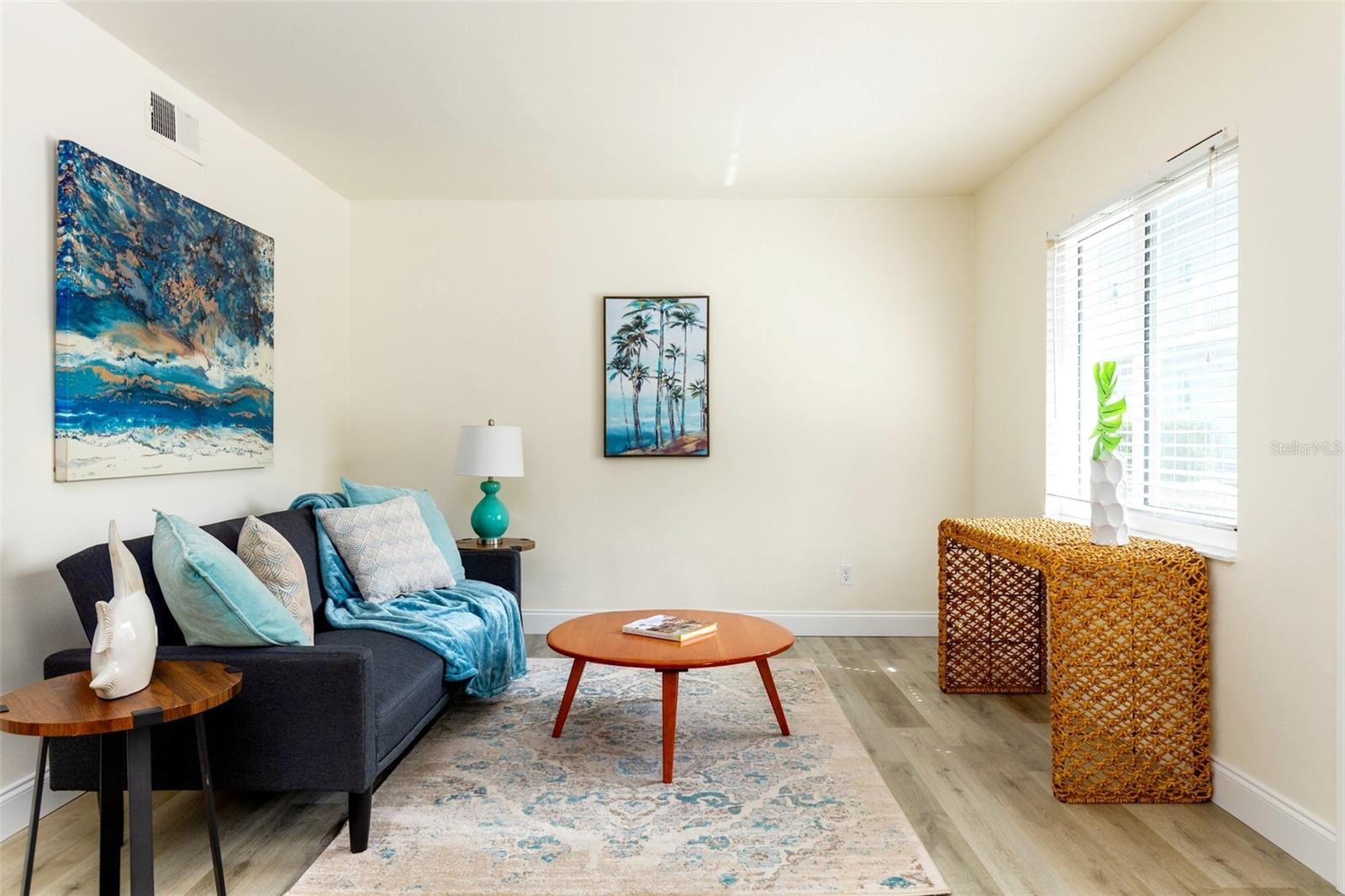 1142 SUNSET POINT RD — photo 5