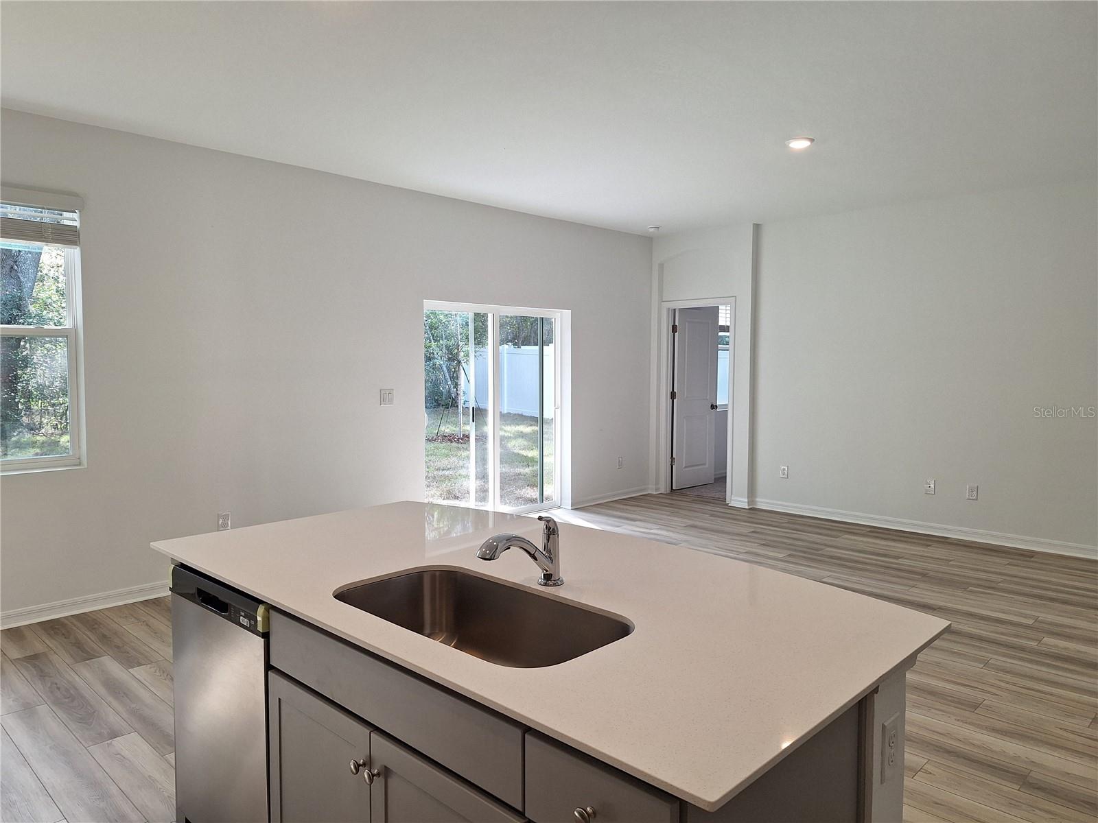 34916 MULRION DR — photo 4
