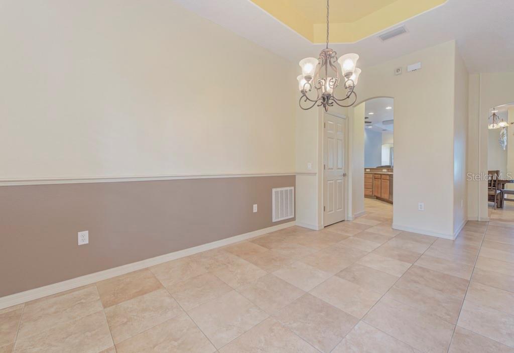 6930 69TH ST E — photo 9
