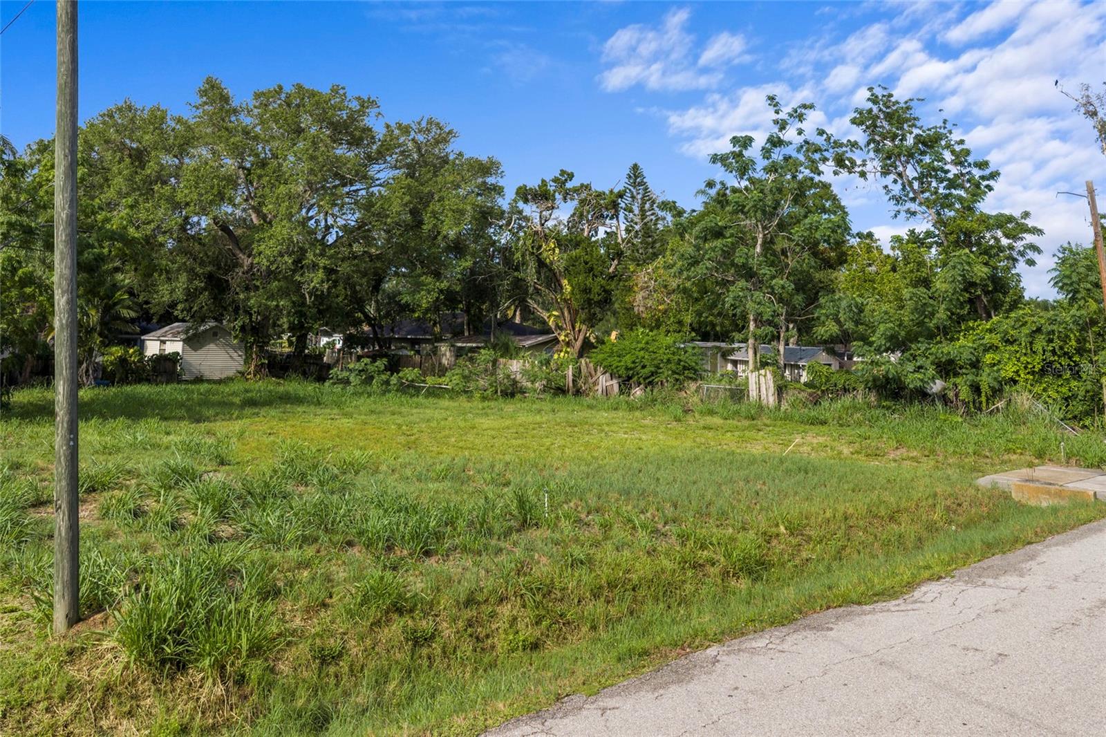 2930 HAWTHORNE ST — photo 4