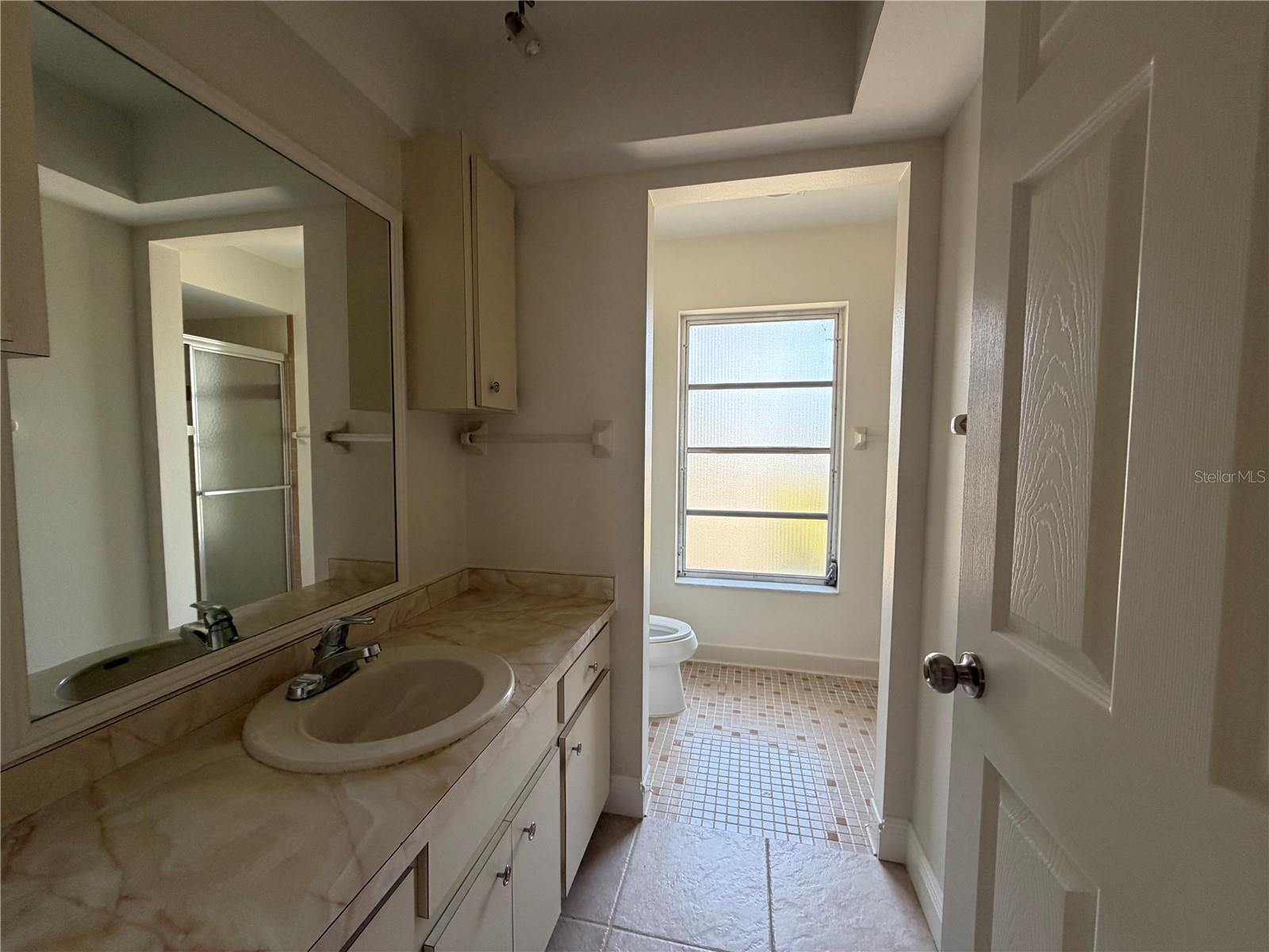 635 HARVEY ST — photo 12