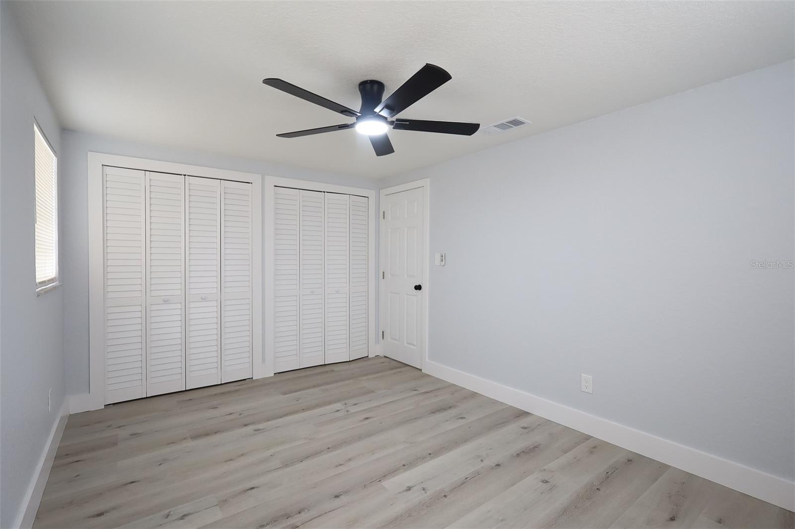 505 CLEARFIELD RD — photo 18
