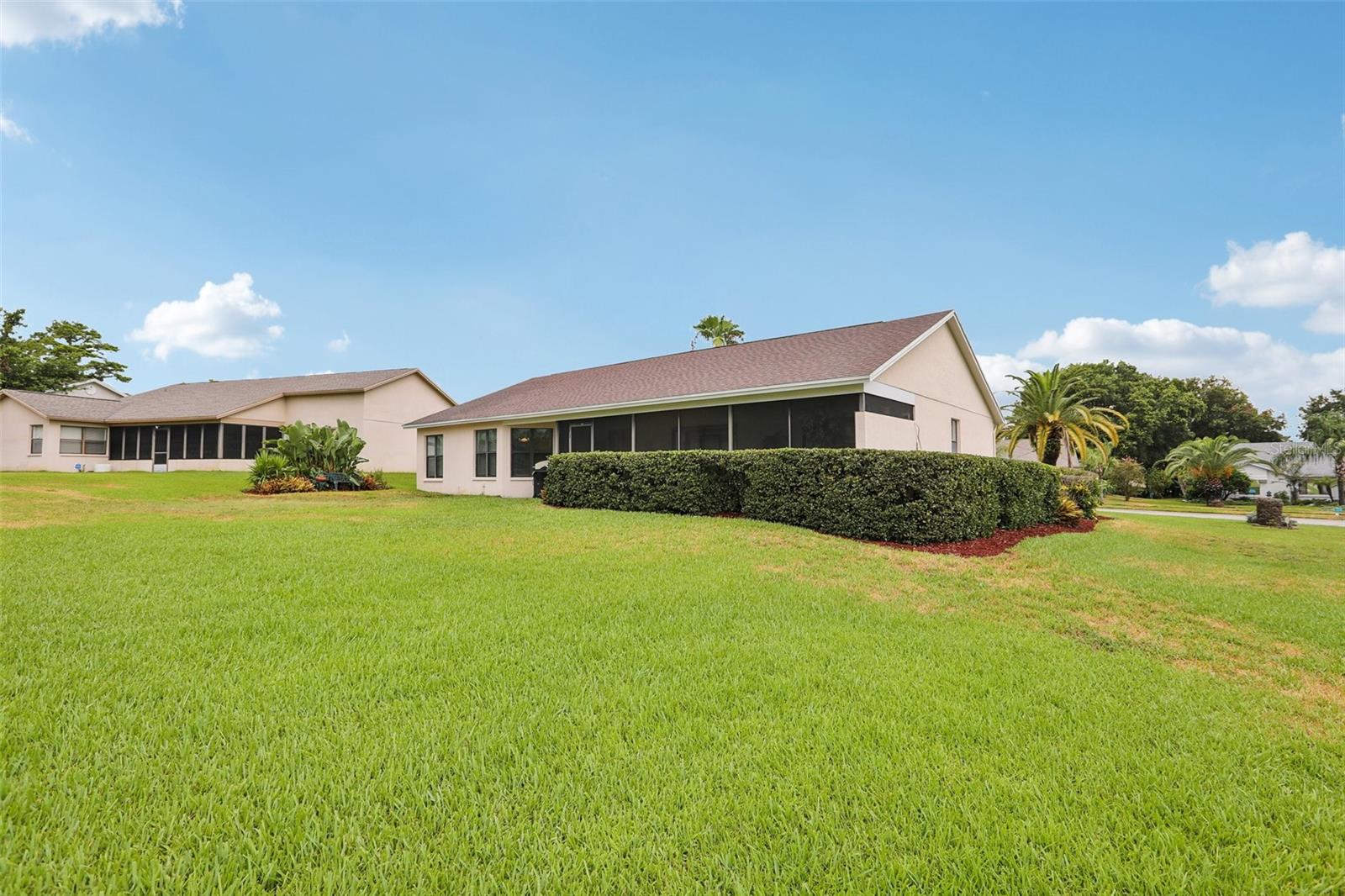 8328 PAVILION DR — photo 39