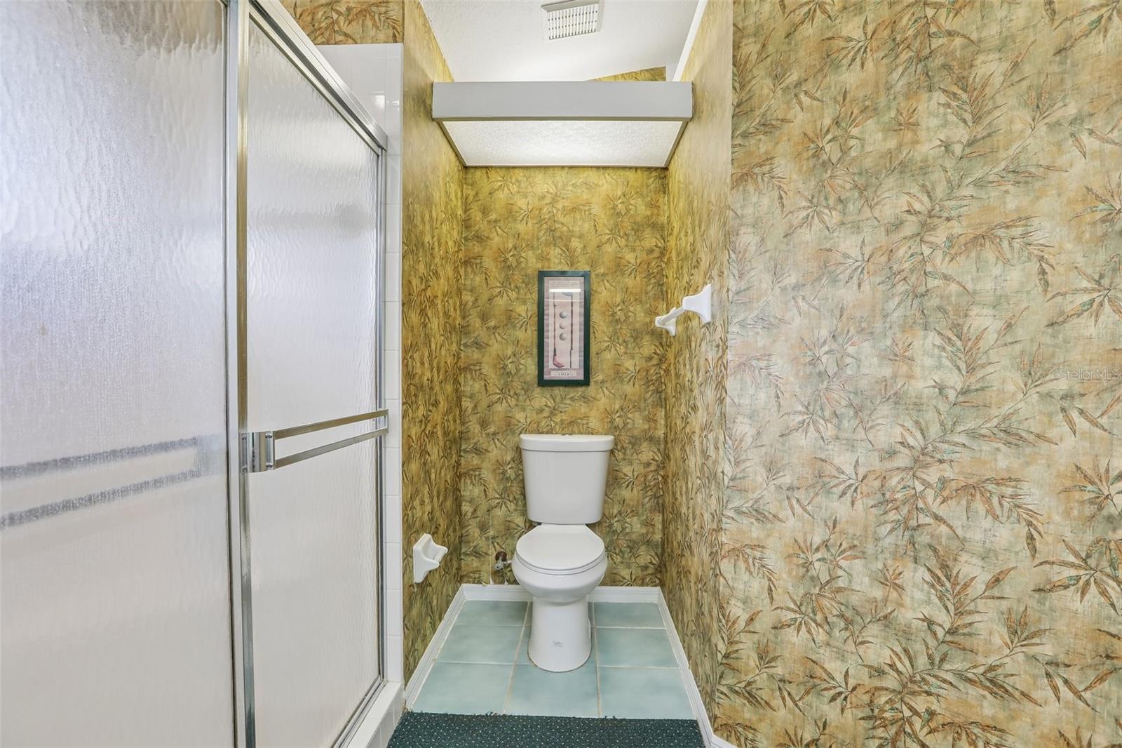 8328 PAVILION DR — photo 33