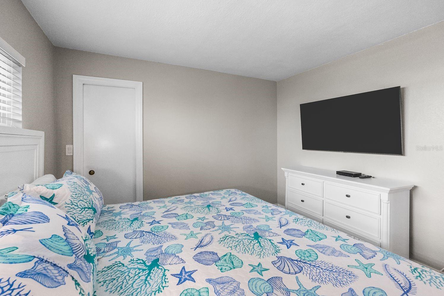 1270 GULF BLVD #606 — photo 21