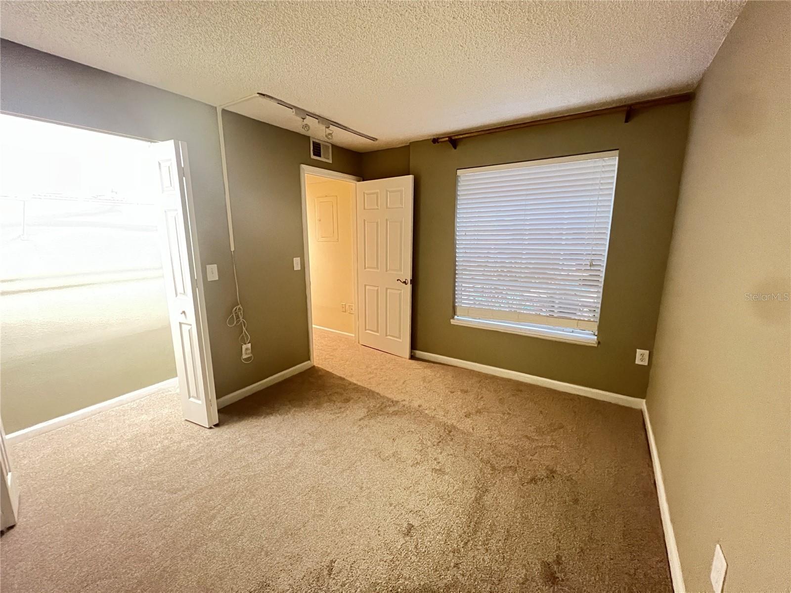 2500 WINDING CREEK BLVD #E103 — photo 26