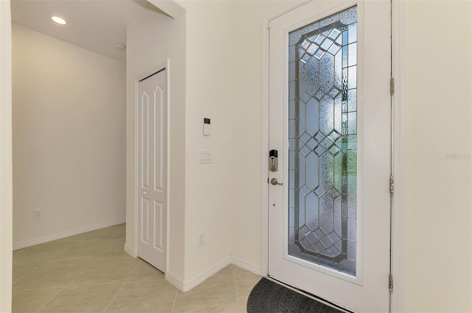 9824 HILLTOP DR — photo 11
