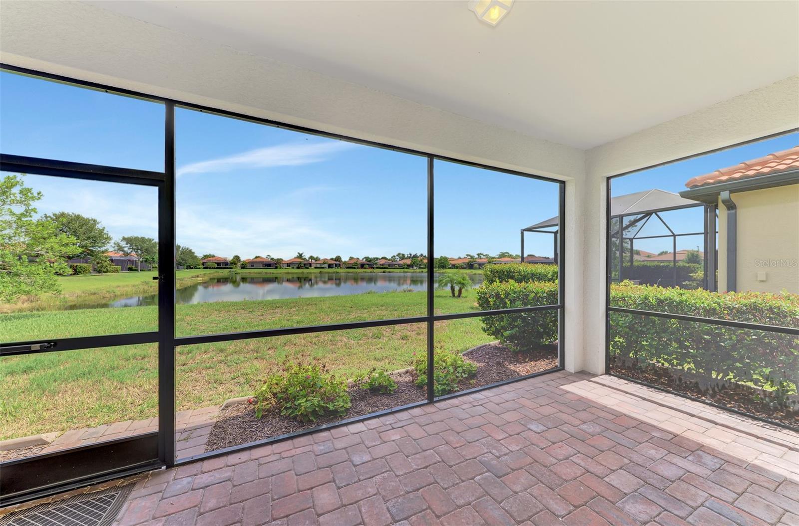 9824 HILLTOP DR — photo 54