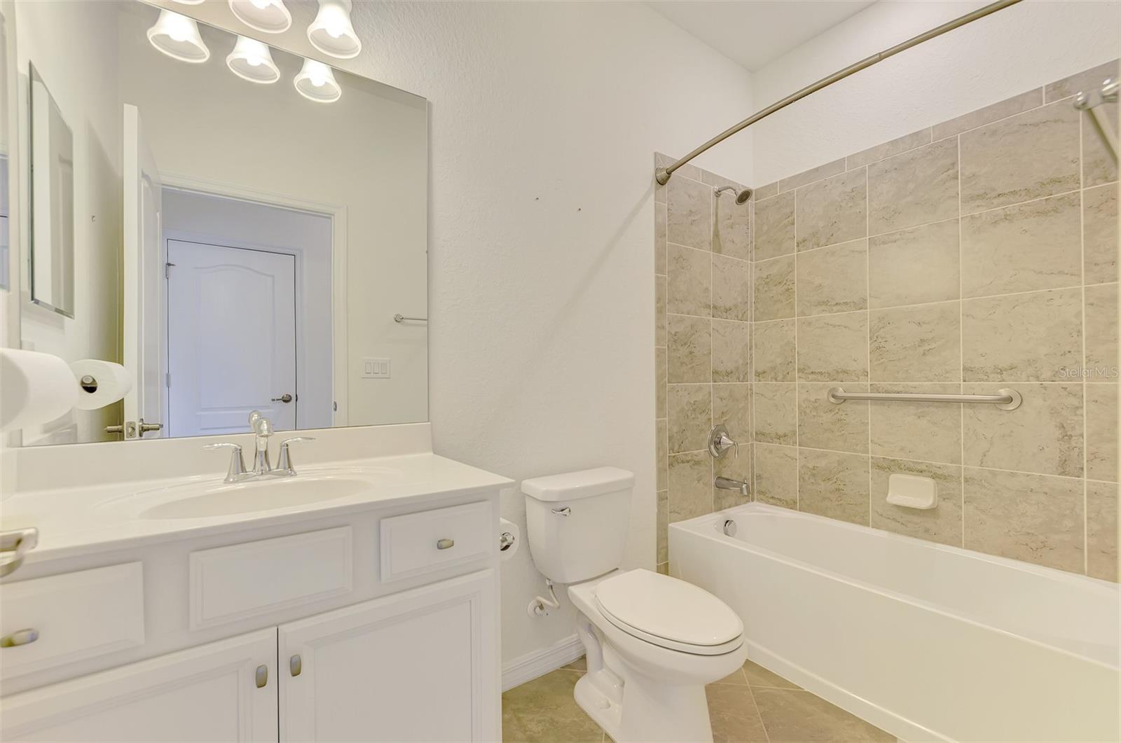 9824 HILLTOP DR — photo 46