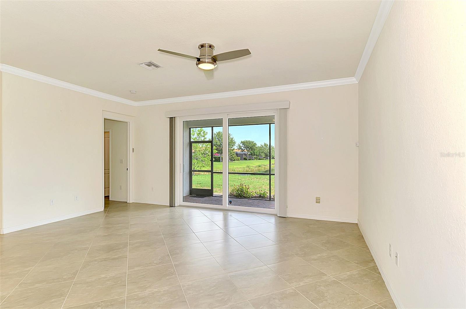 9824 HILLTOP DR — photo 19