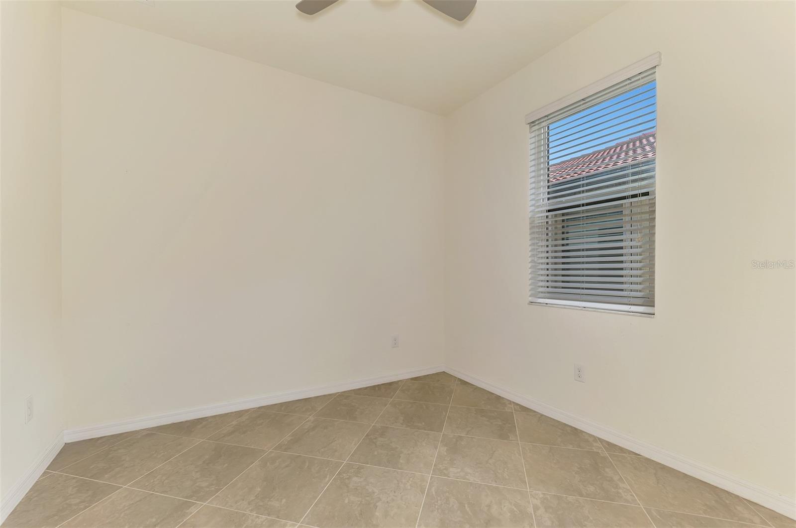 9824 HILLTOP DR — photo 48