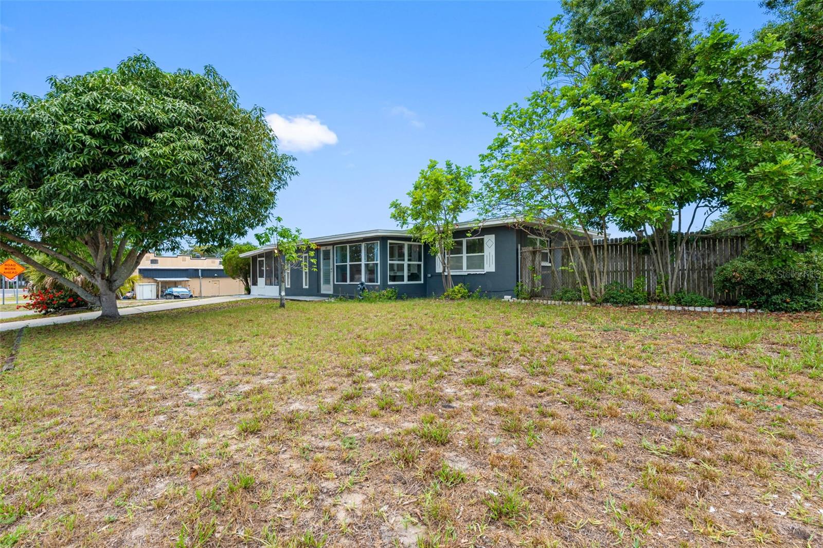 72 LAKE SHORE DR — photo 31