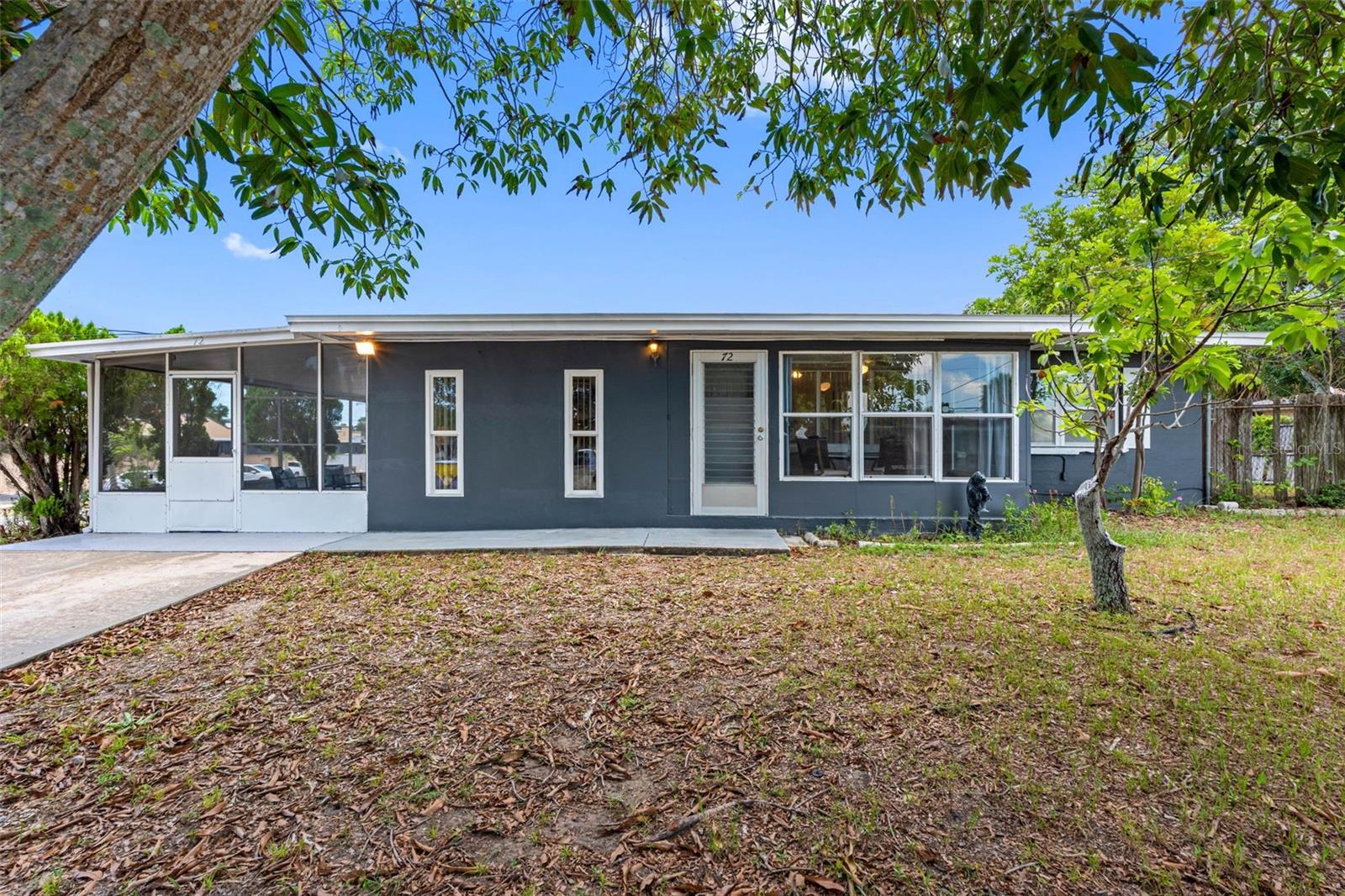 72 LAKE SHORE DR — photo 2