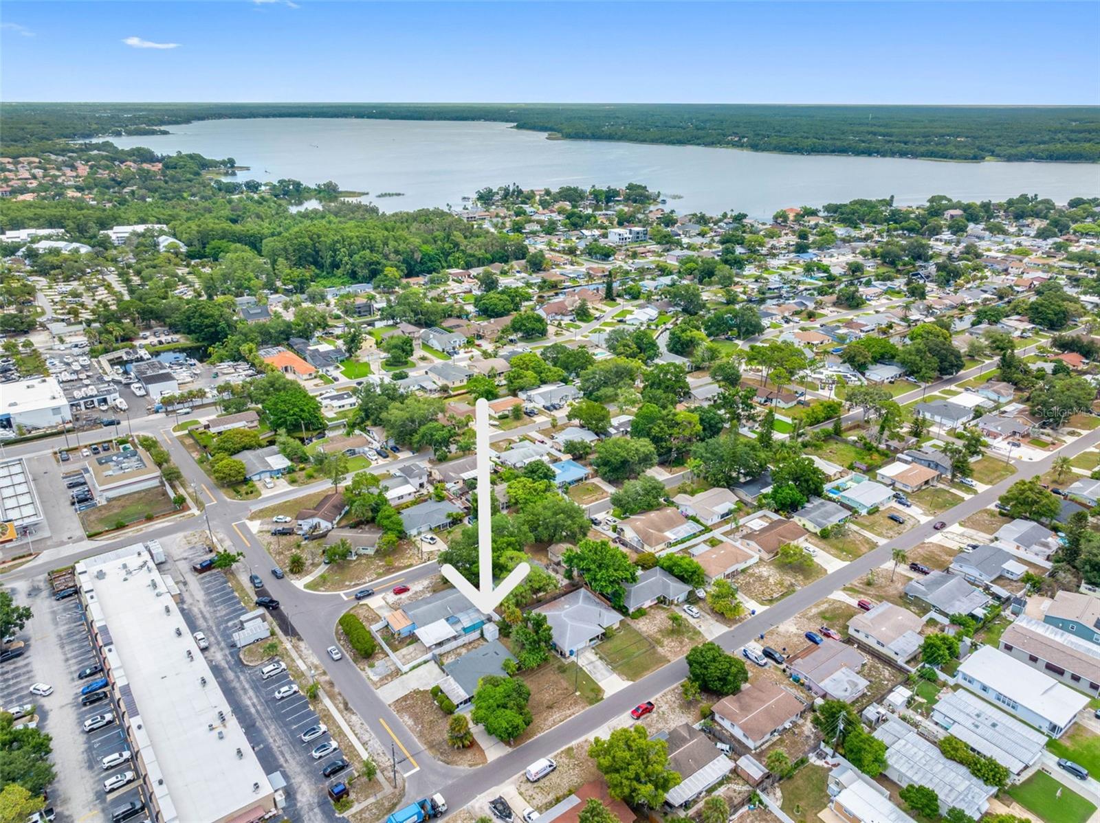 72 LAKE SHORE DR — photo 38