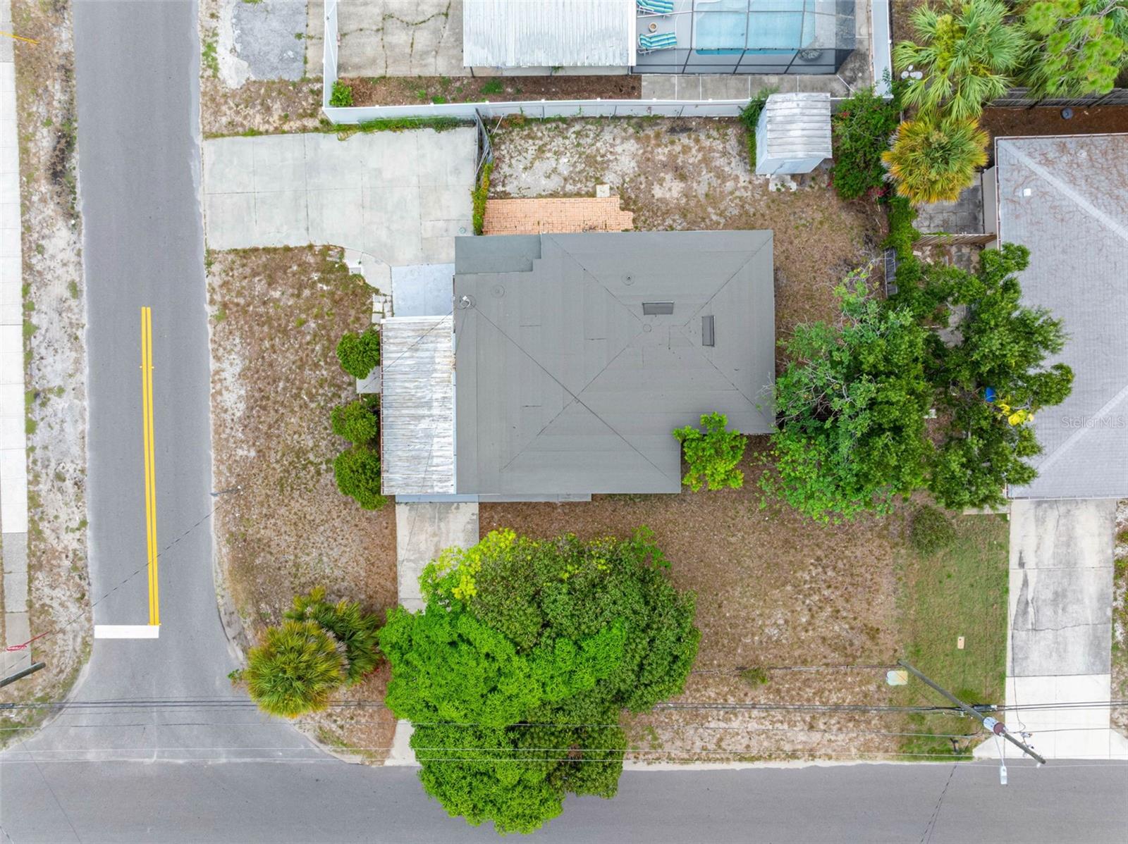 72 LAKE SHORE DR — photo 34