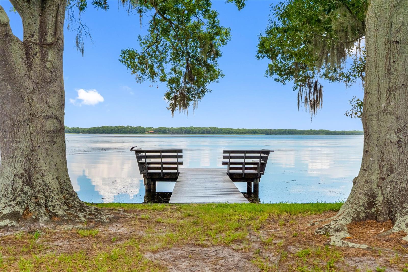 72 LAKE SHORE DR — photo 35