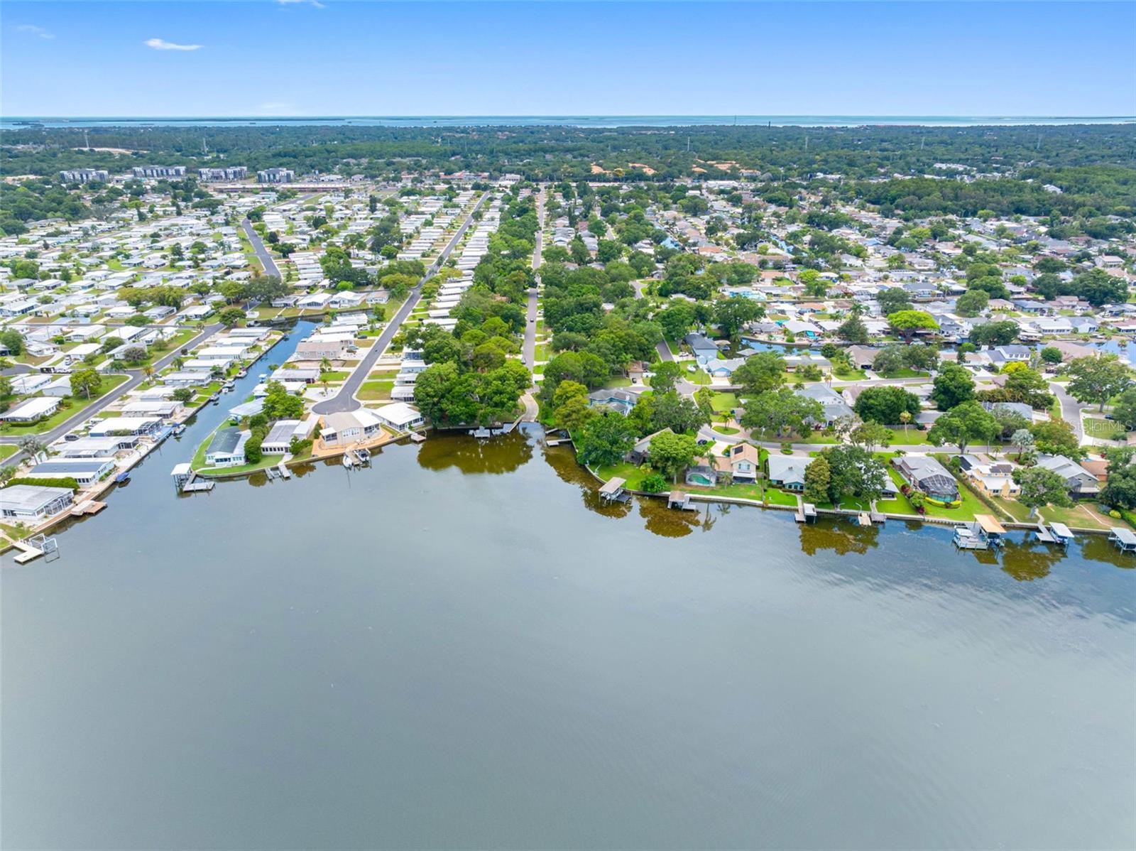 72 LAKE SHORE DR — photo 40