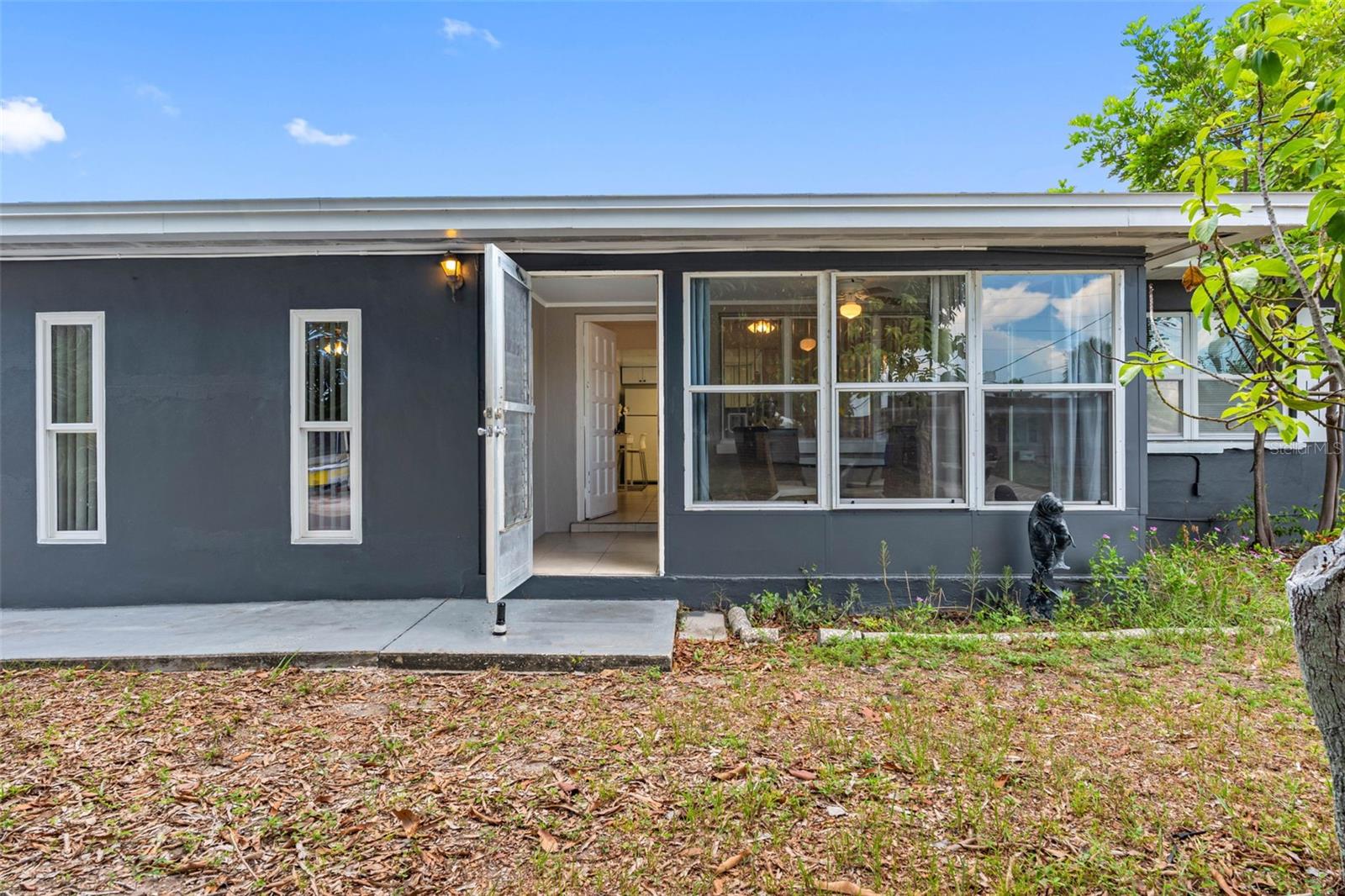72 LAKE SHORE DR — photo 10