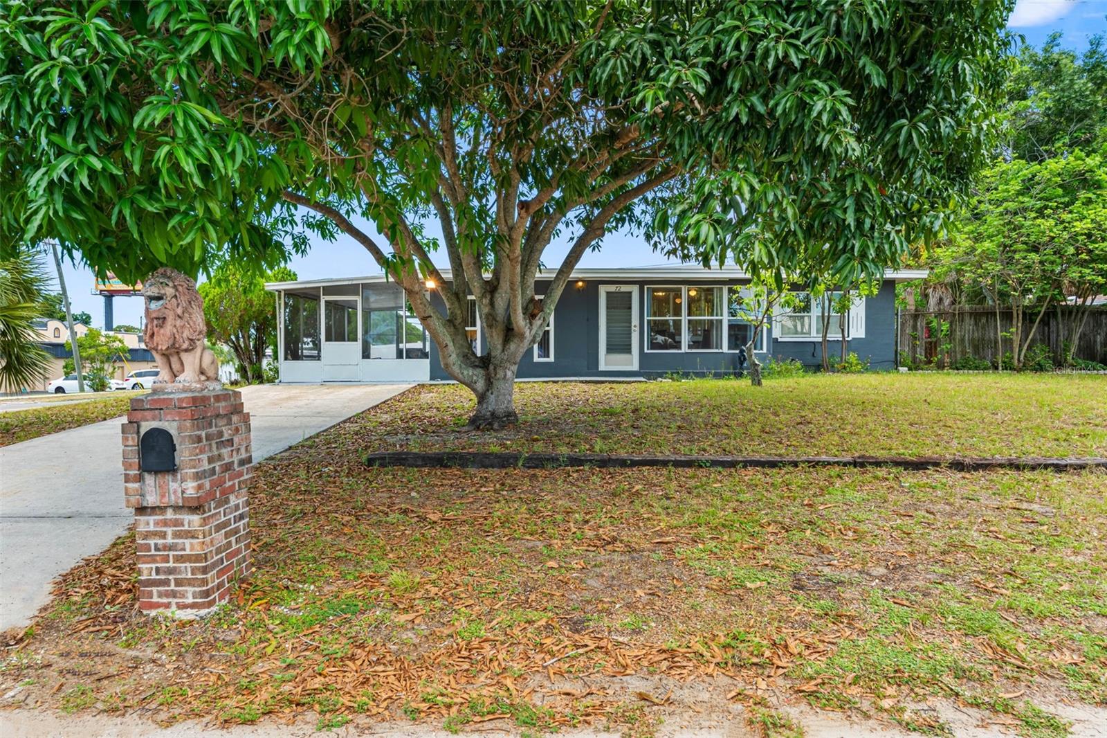72 LAKE SHORE DR — photo 9