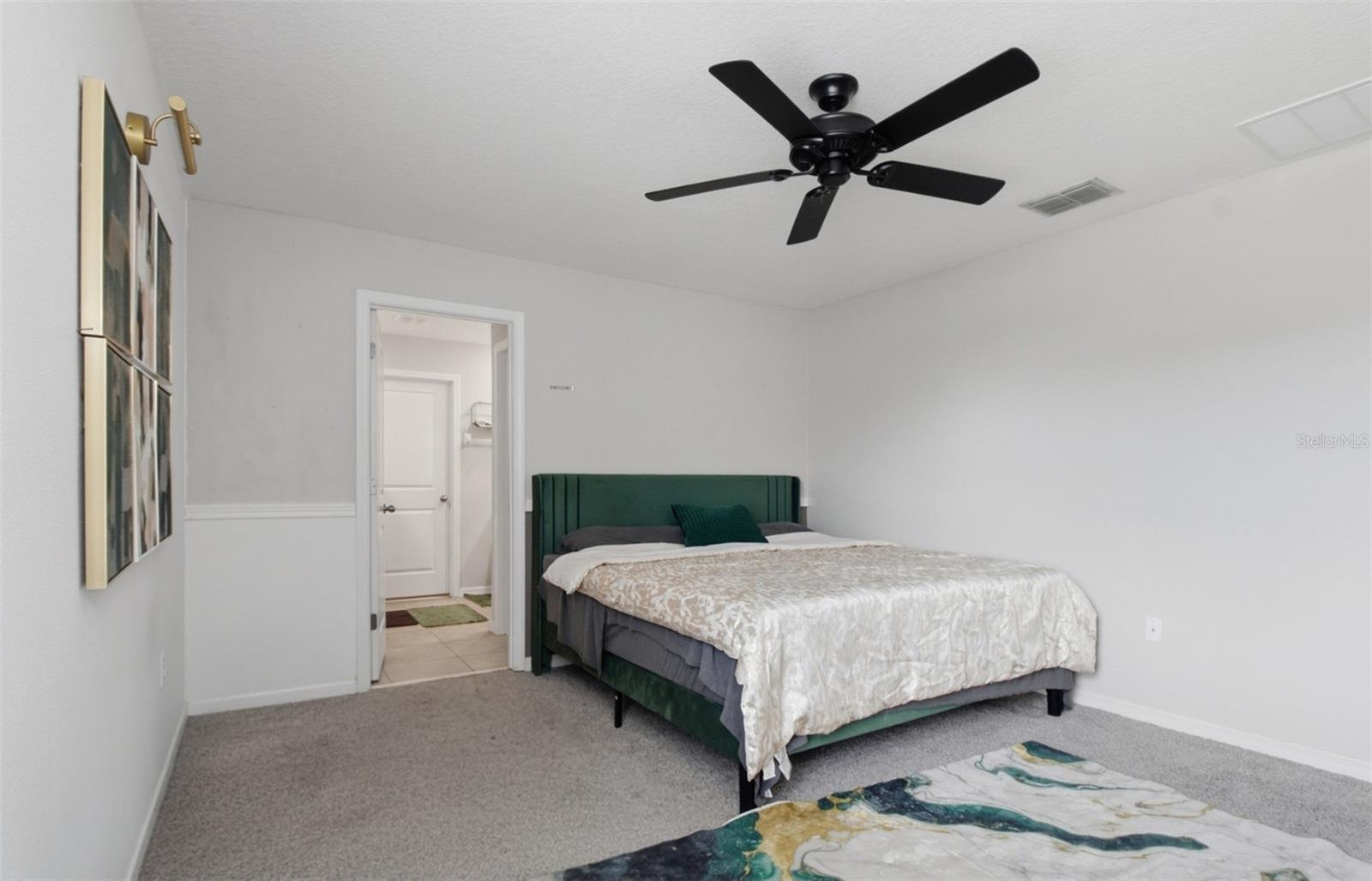 17032 YELLOW PINE ST — photo 13