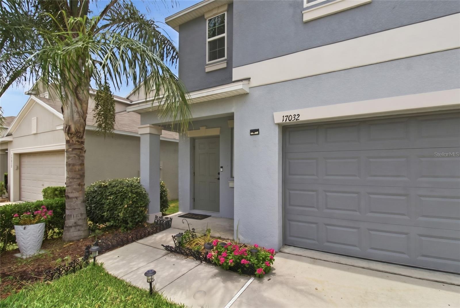 17032 YELLOW PINE ST — photo 3