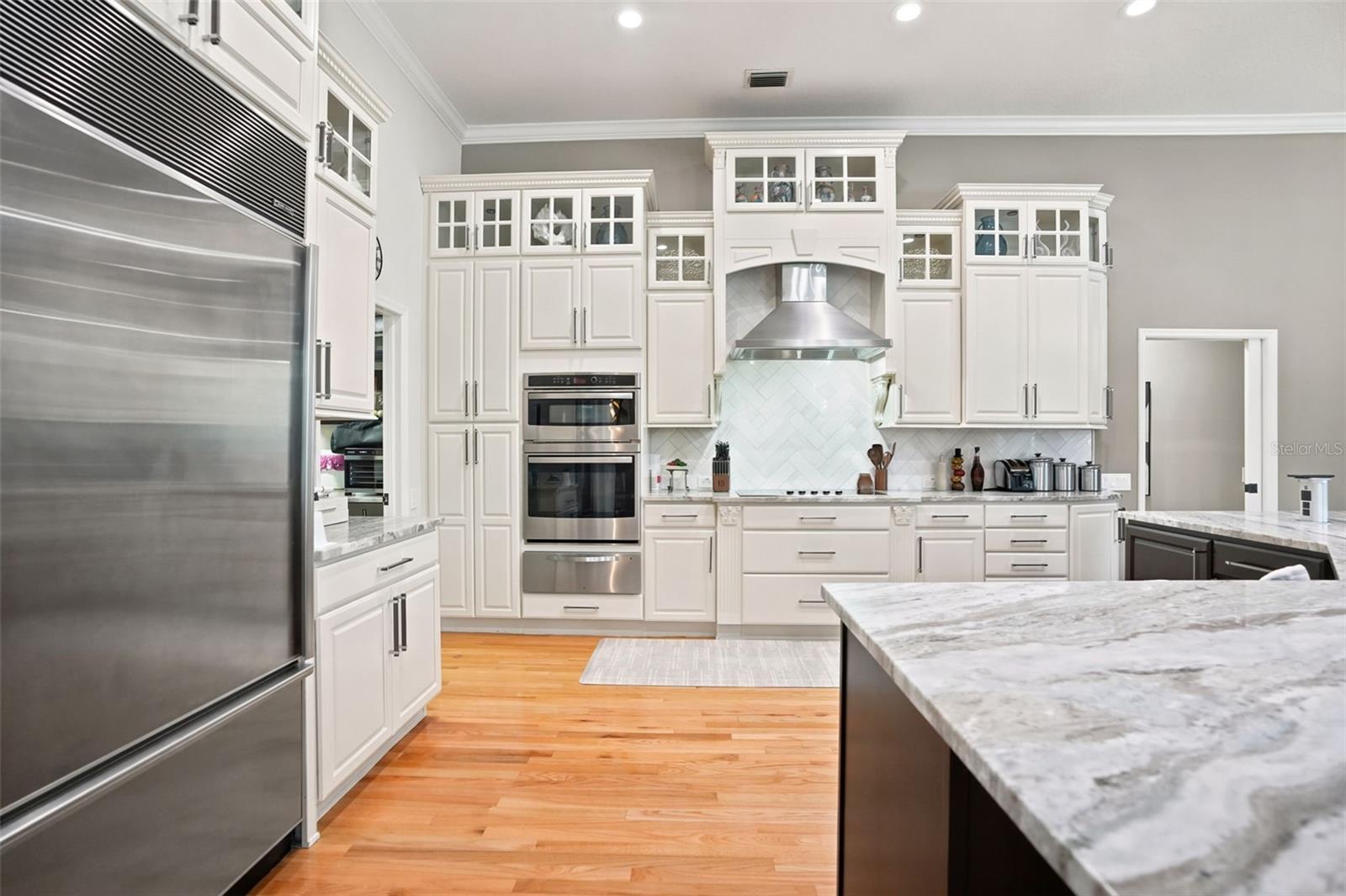 30218 FAIRWAY DR — photo 11