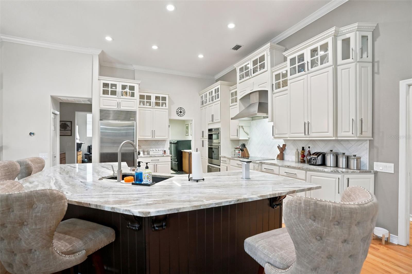 30218 FAIRWAY DR — photo 23