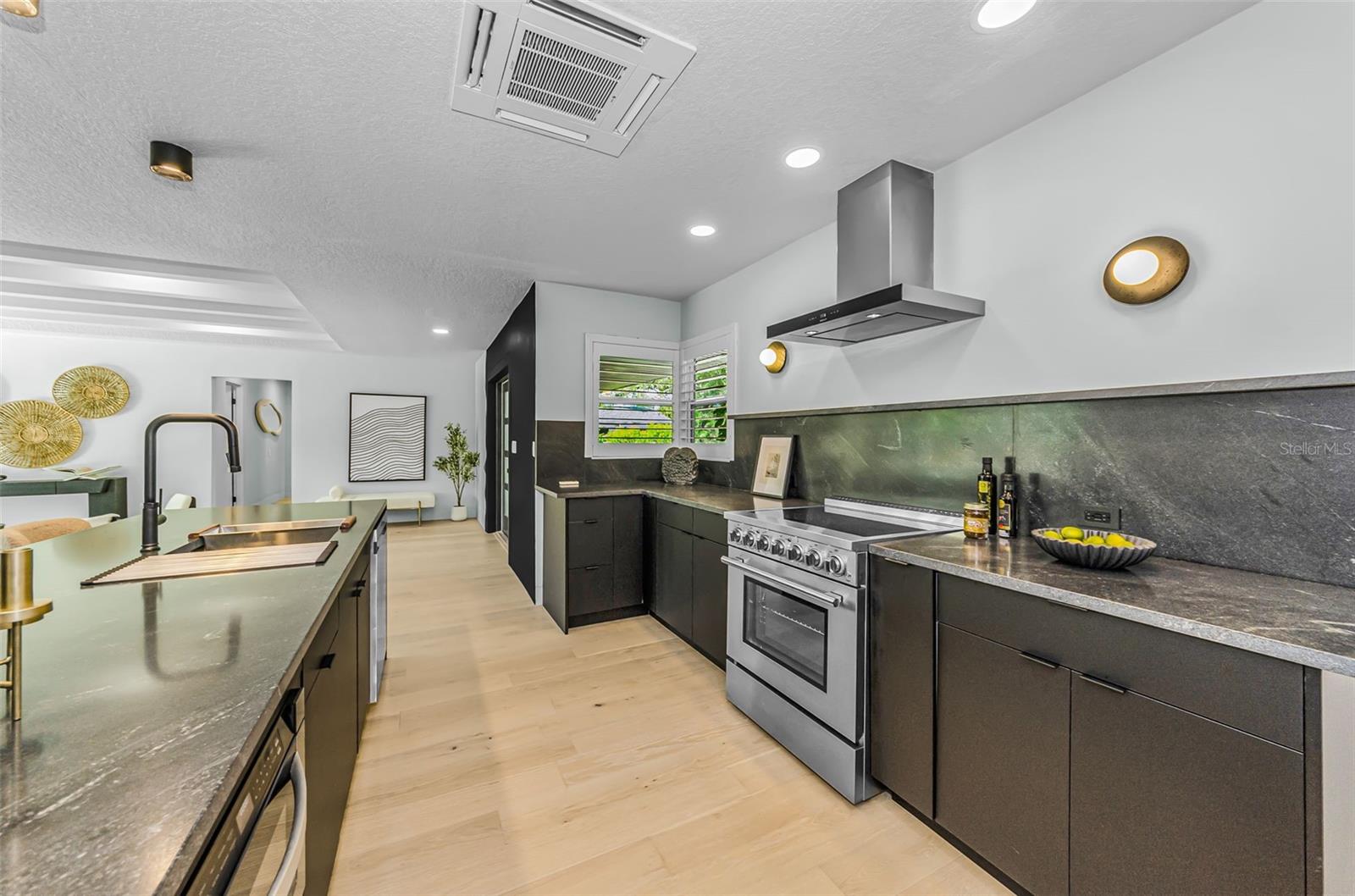 861 RAFAEL BLVD NE — photo 15