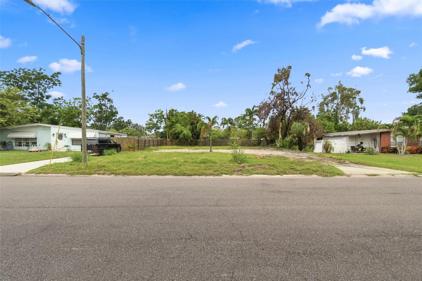 3963 NEPTUNE DR SE — photo 4