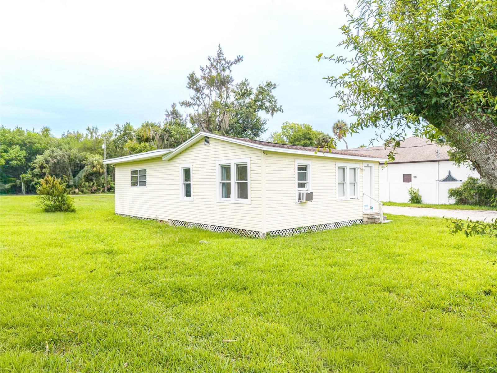 6315 RHONDA RD — photo 16